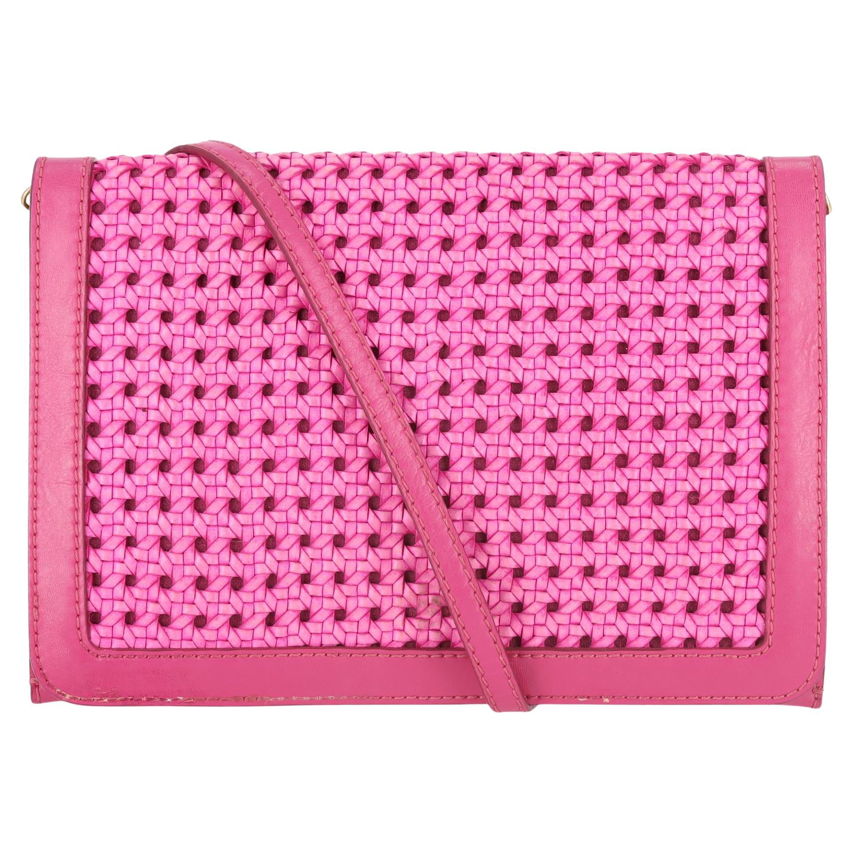 Stella McCartney Geflochtene Crossbody-Tasche aus veganem Leder im Angebot