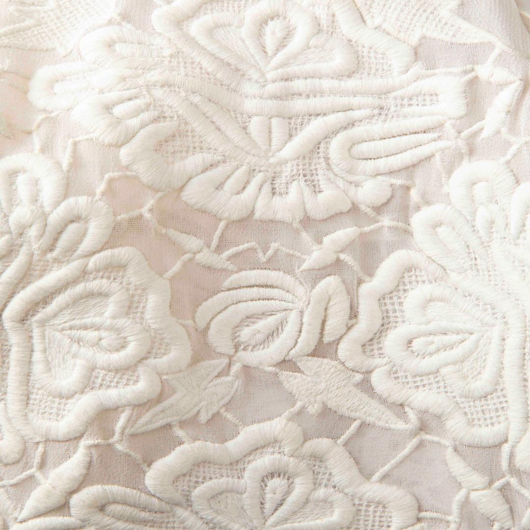 Stella McCartney Weißes Maxikleid mit Blumenmuster und Spitze Größe XS im Zustand „Hervorragend“ im Angebot in London, GB