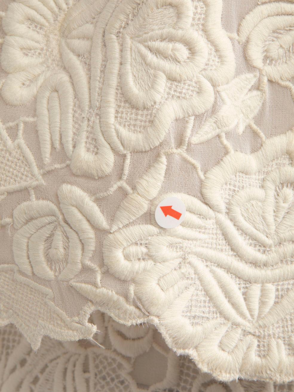 Stella McCartney Weißes Maxikleid mit Blumenmuster und Spitze Größe XS im Angebot 2
