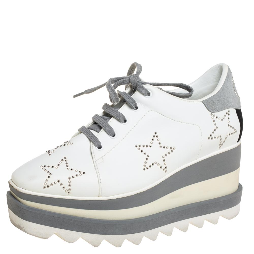 Stella McCartney exudes her high style and unique fashion taste with these Elyse sneakers. They feature star details on the faux leather exterior, simple laces, and layered platforms. Grab this pair today and let it help you express your fabulous