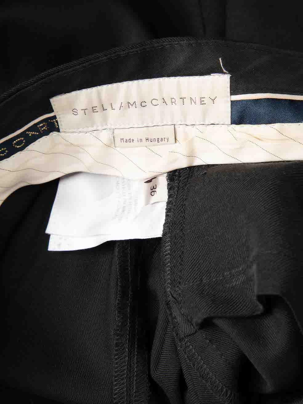 Stella McCartney - Pantalon noir ajusté et mince avec fermeture éclair pour femme Pour femmes en vente