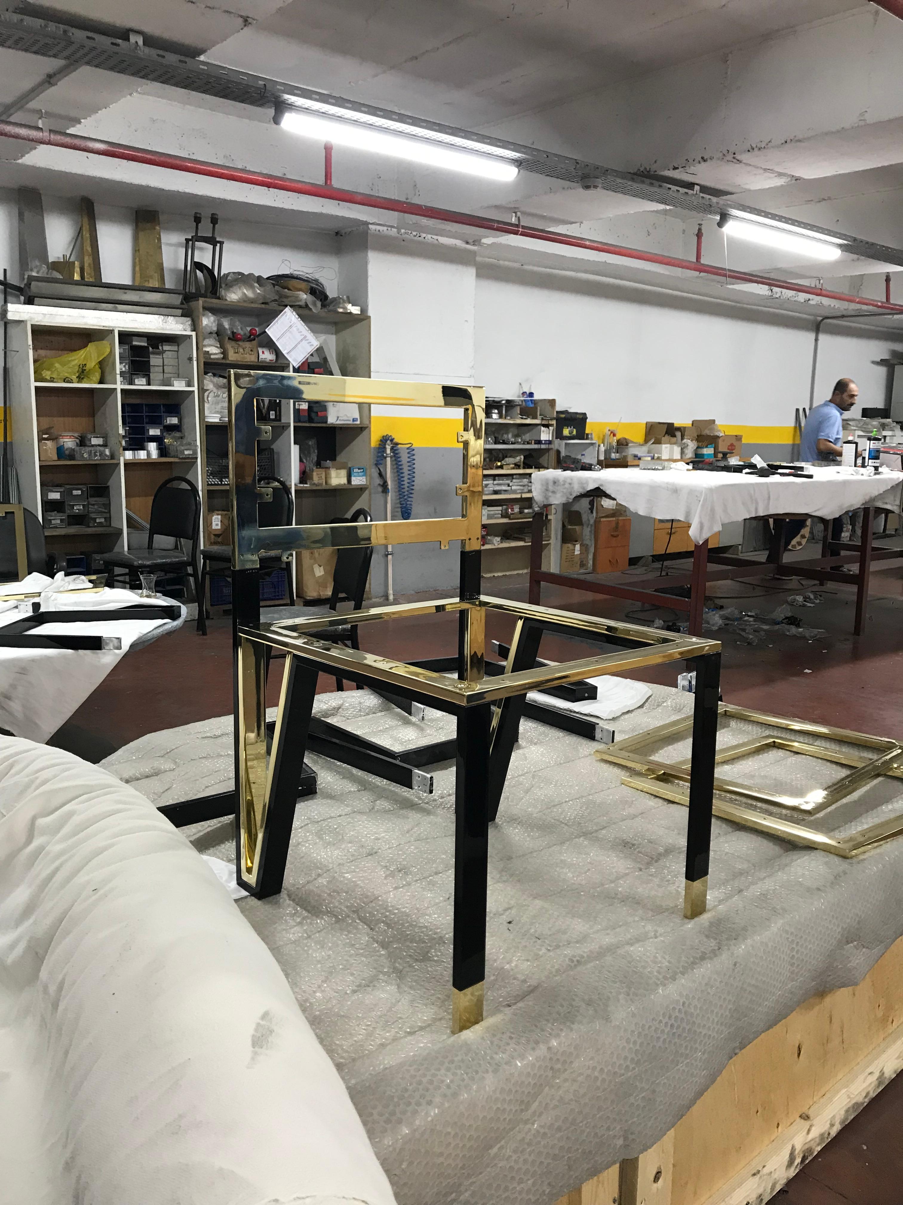 Chaisetella, ensemble de huit, bronze et cuir tissé exclusif, Istanbul en vente 14