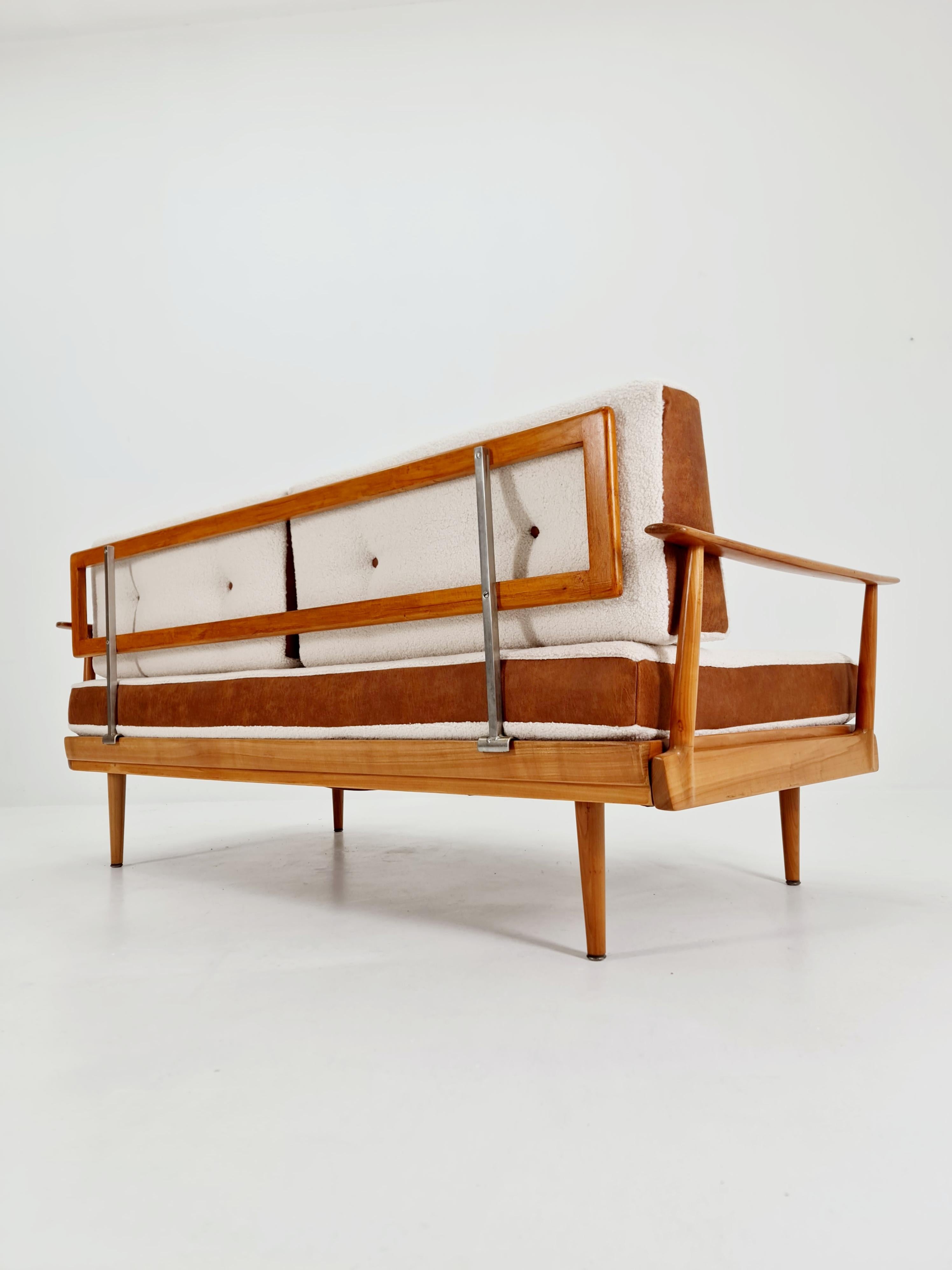 Stella Sofa-Tagesbett aus Eschenholz von Walter Knoll & Wilhelm Knoll, Deutschland, 1950 11