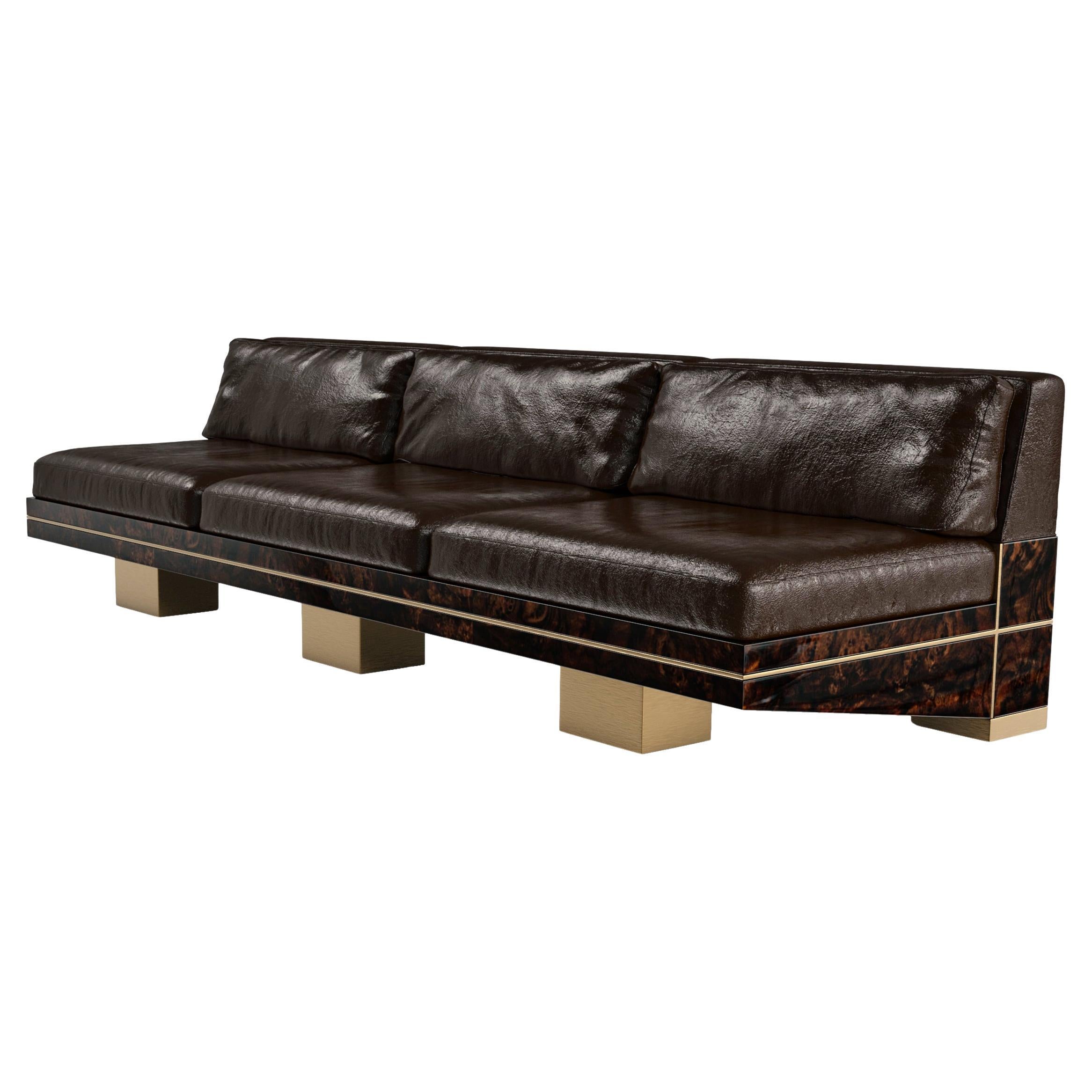 Sofá "Stella", con pátina de bronce, madera de nogal, cuero hecho a medida, Estambul