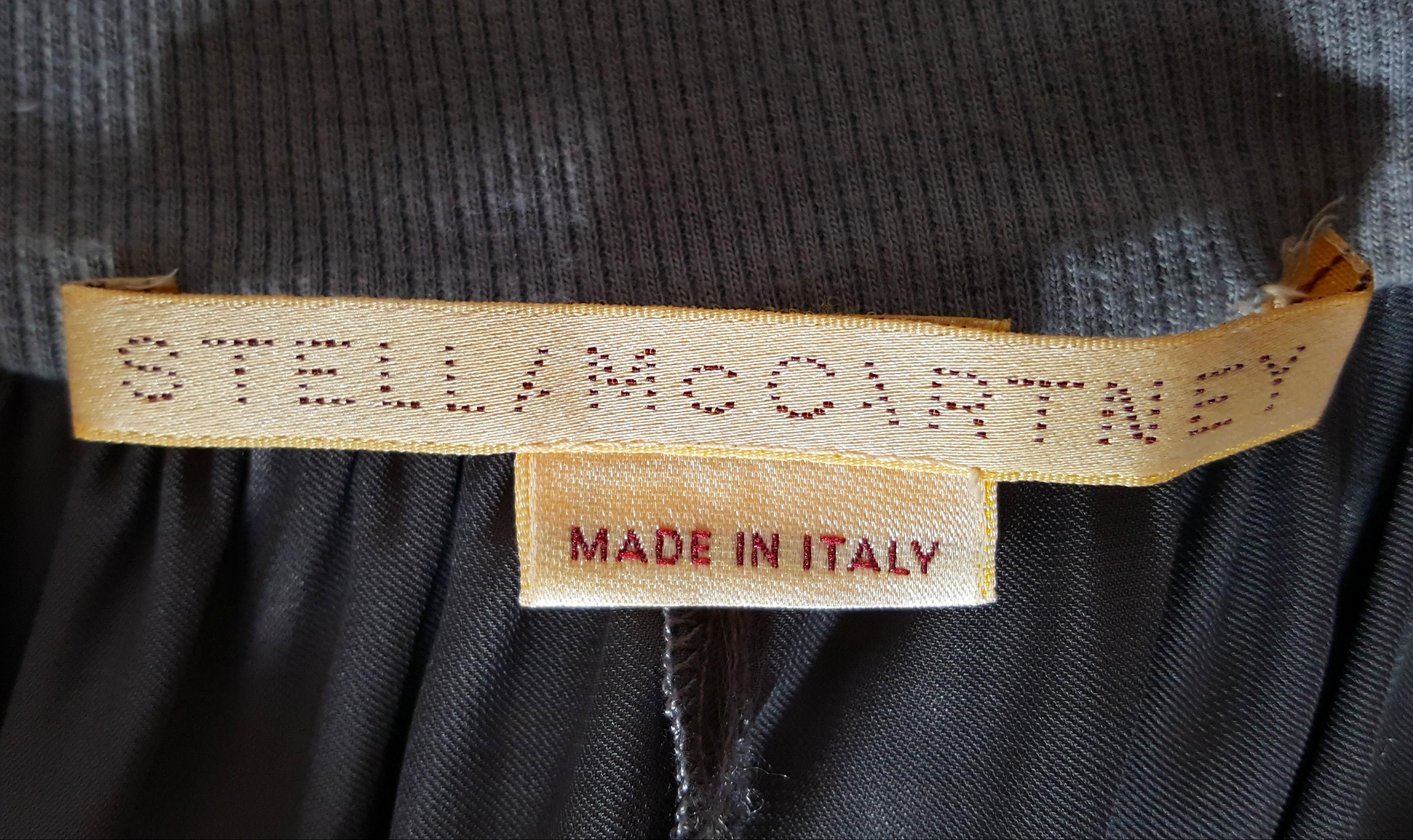 StellaMcCartney - Mini-robe disco ou bomber à épaules dénudées, imprimé satin de soie, 2003 en vente 14