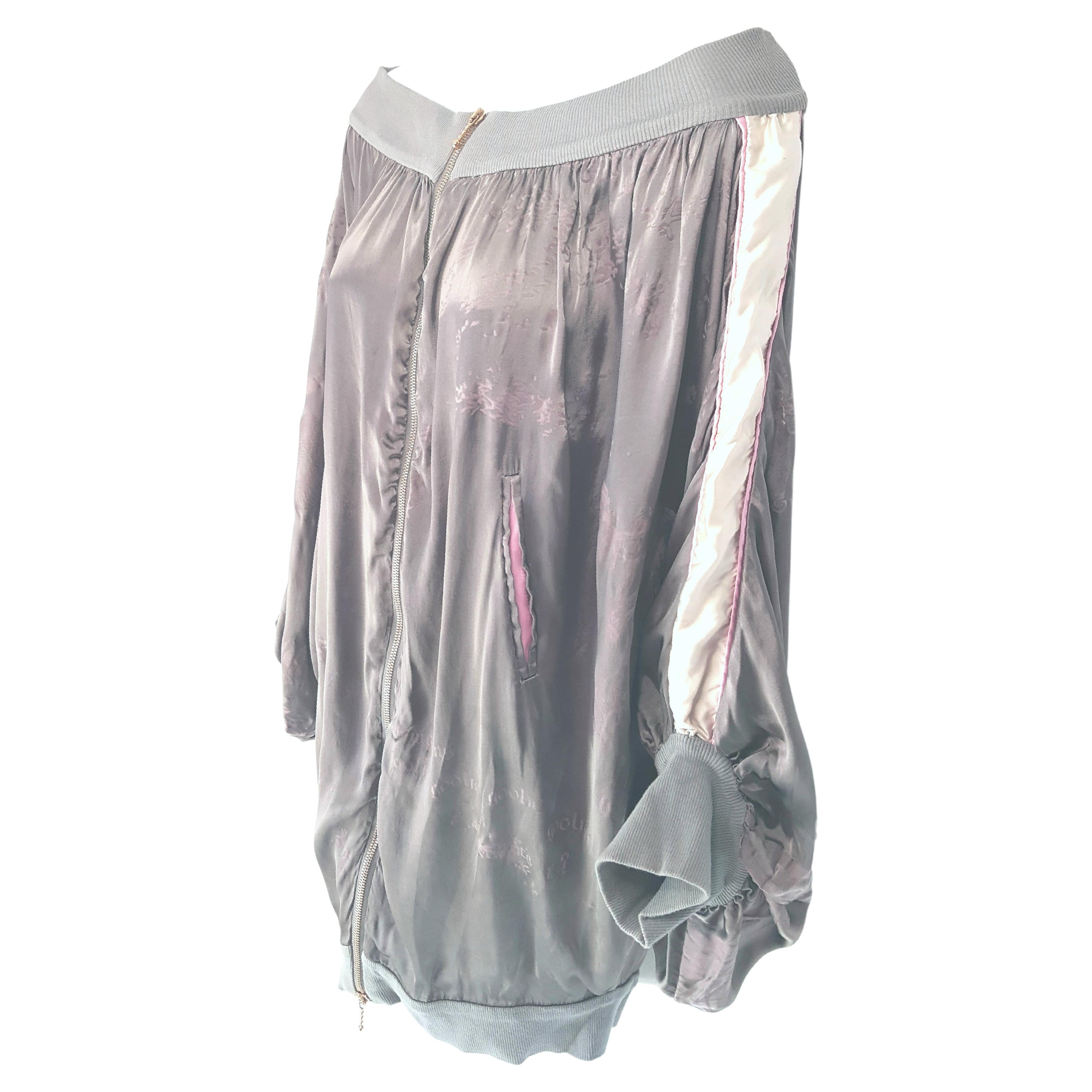 StellaMcCartney - Mini-robe disco ou bomber à épaules dénudées, imprimé satin de soie, 2003 en vente 2