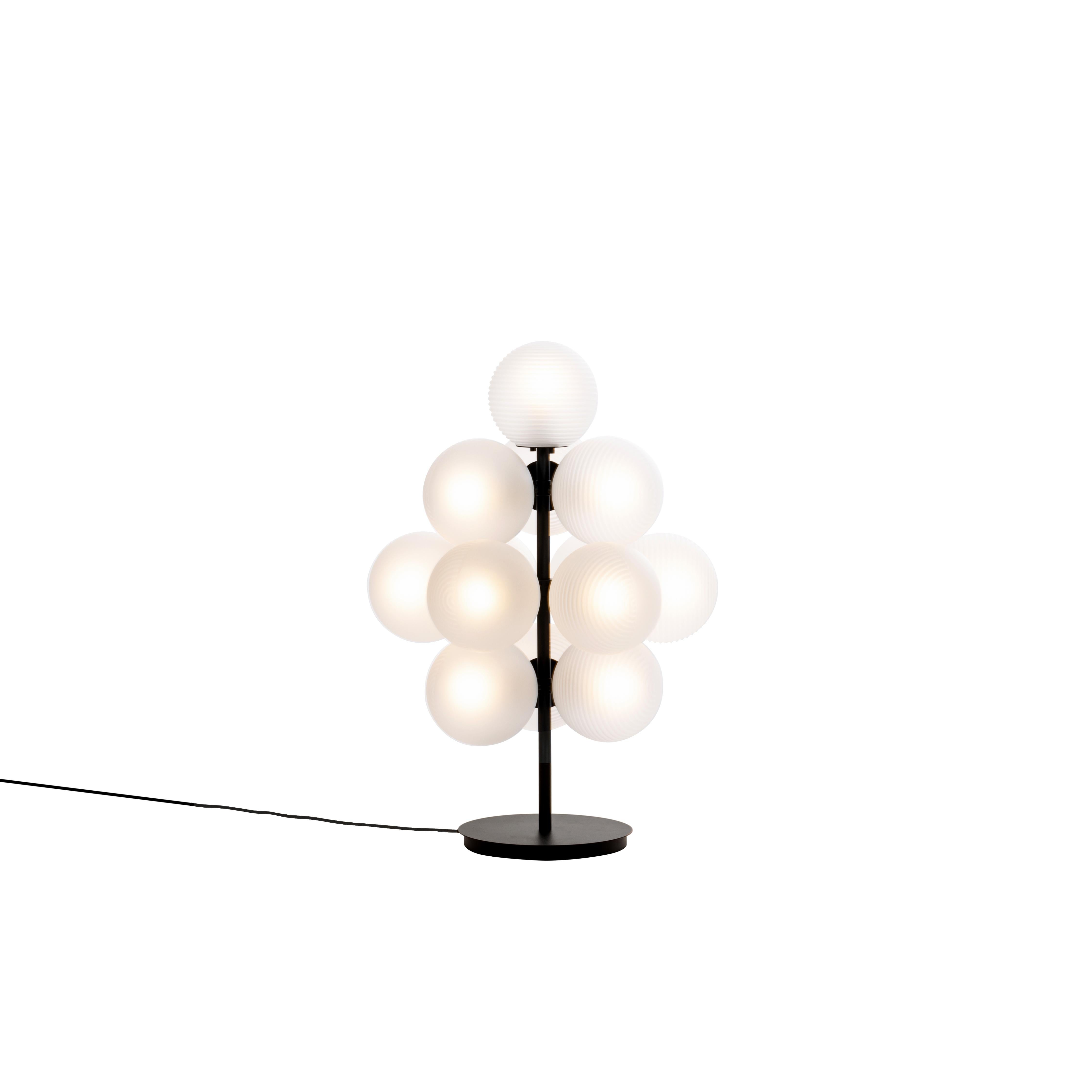 Postmoderne Stellar Grape Small Transparent Acetato Champagner Floor Light by Pulpo en vente