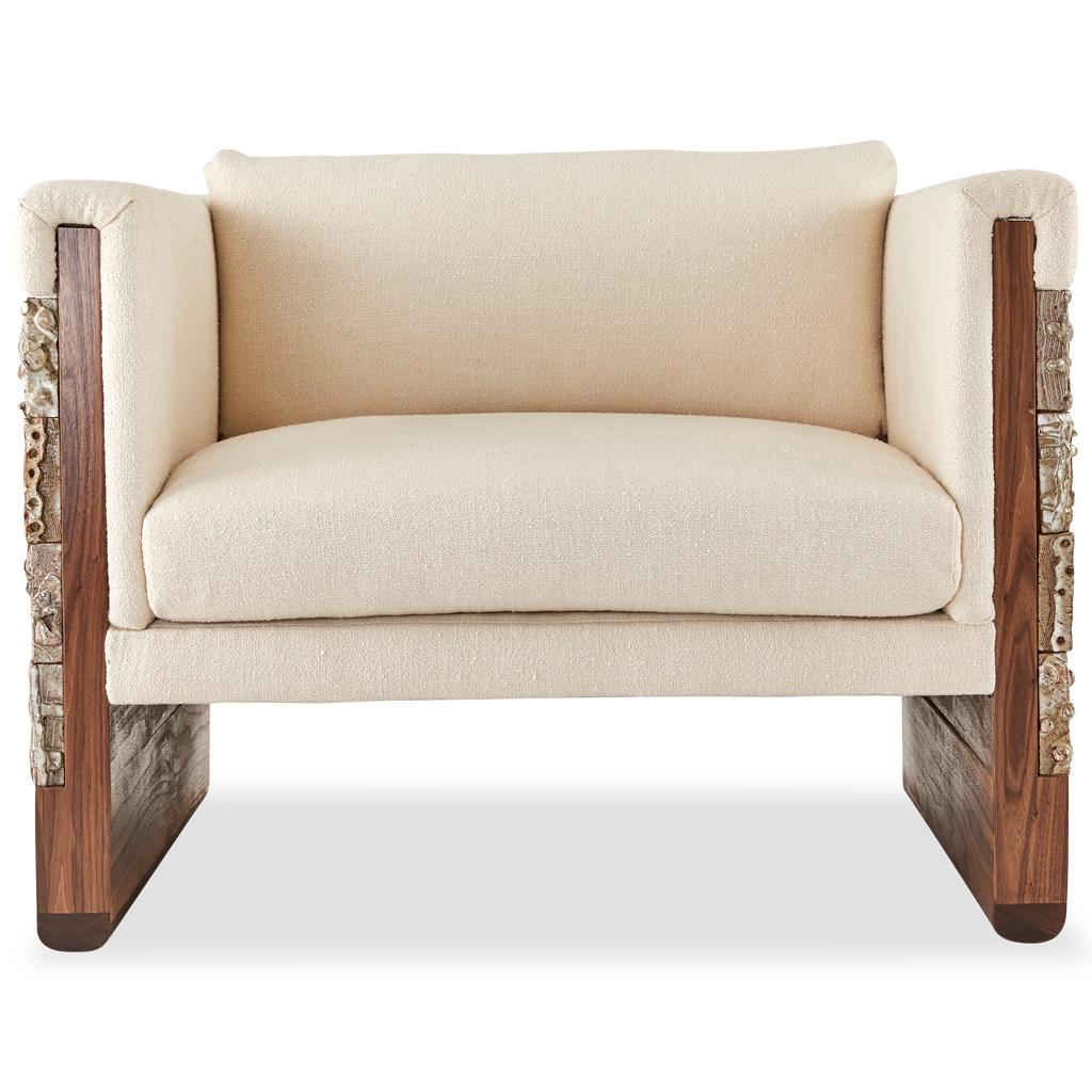 Sillón de lujo Stellar Modern hecho a mano en nogal cerámico, tapizado Boucle Moderno en venta
