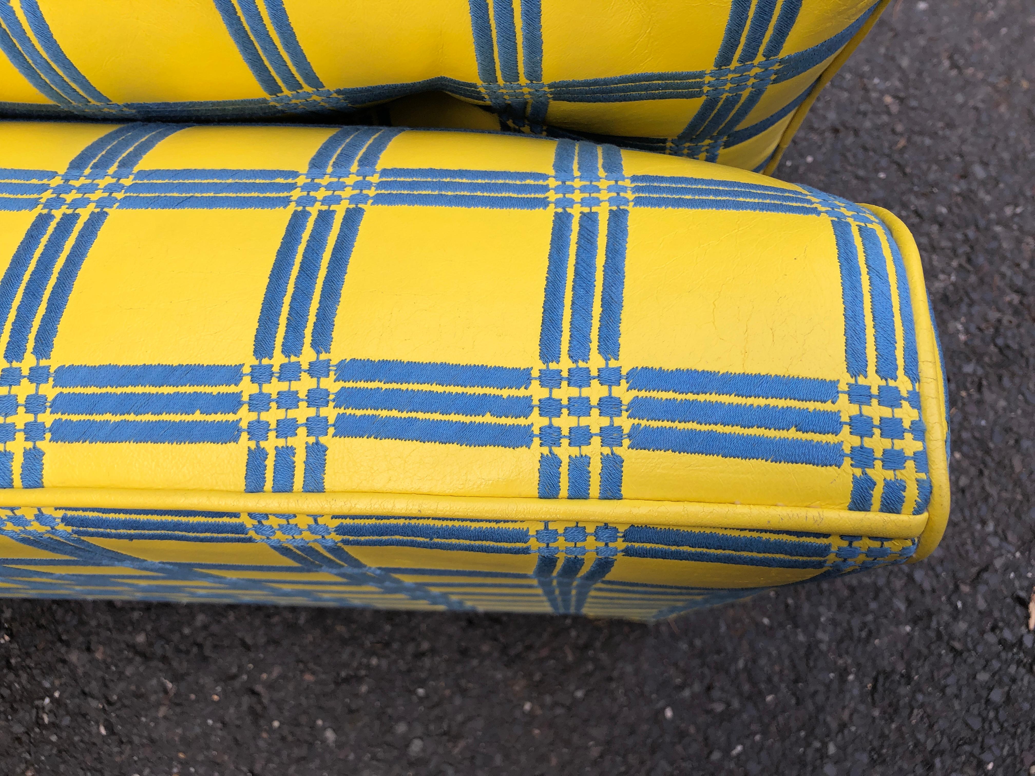 Paire de canapés Parsons Stellar Milo Baughman en cuir jaune mi-siècle moderne en vente 1
