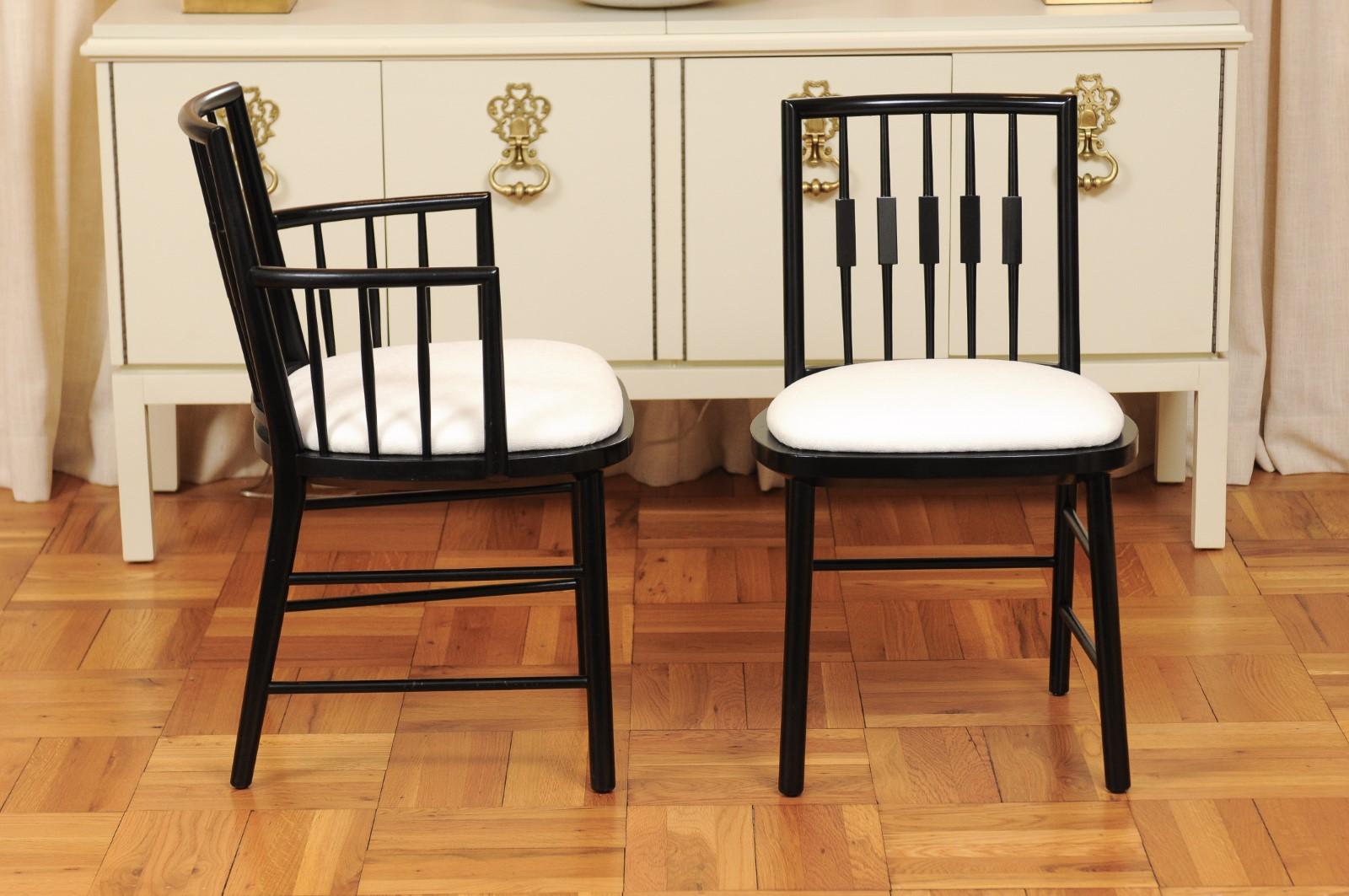  Stellar Set of 12 Modern Windsor Chairs by Michael Taylor, circa 1960 In Excellent Condition For Sale In Atlanta, GA