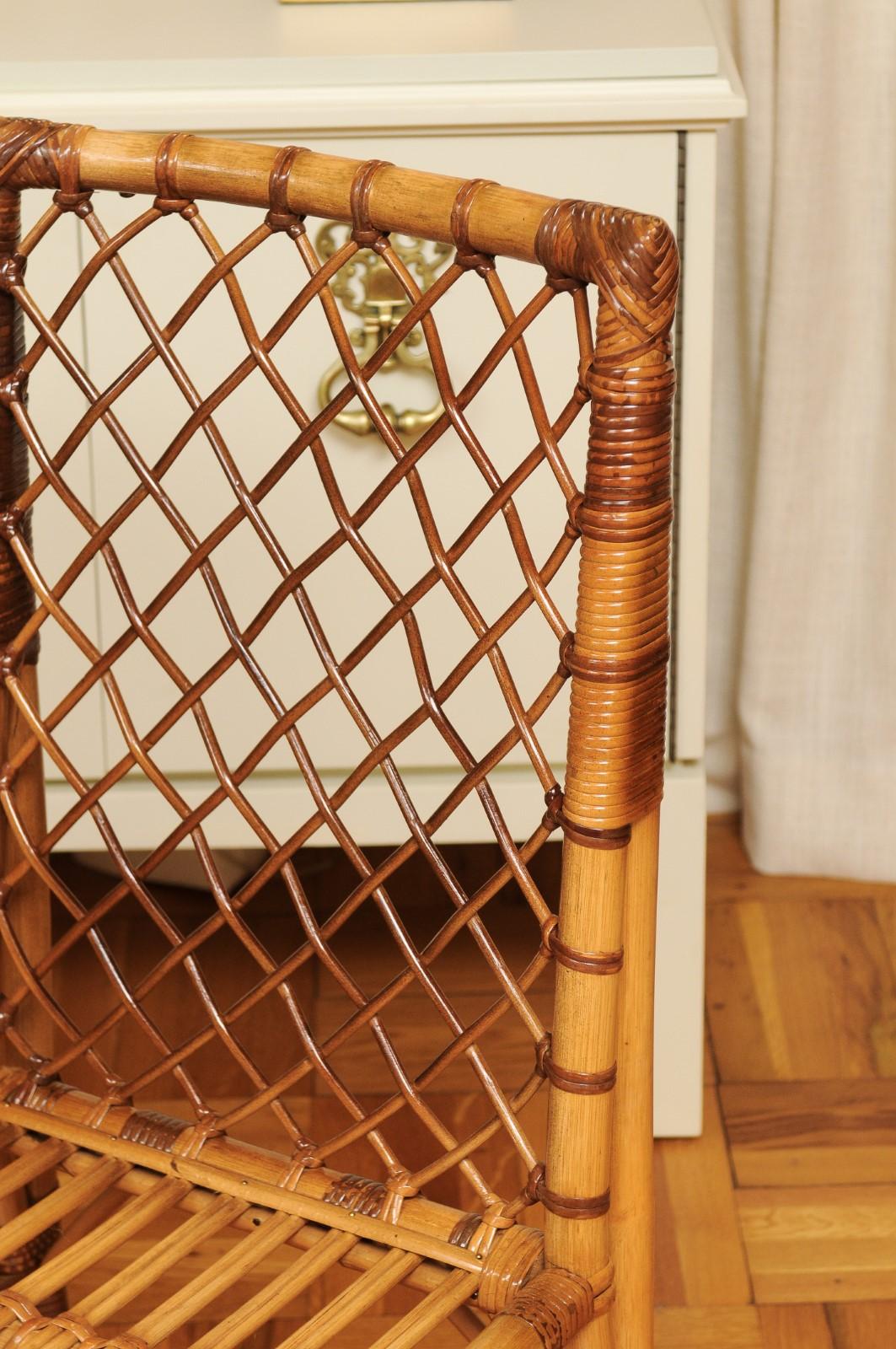 Set di 8 sedie da pranzo in rattan e canna di Bielecky Brothers, circa 1975 in vendita 8