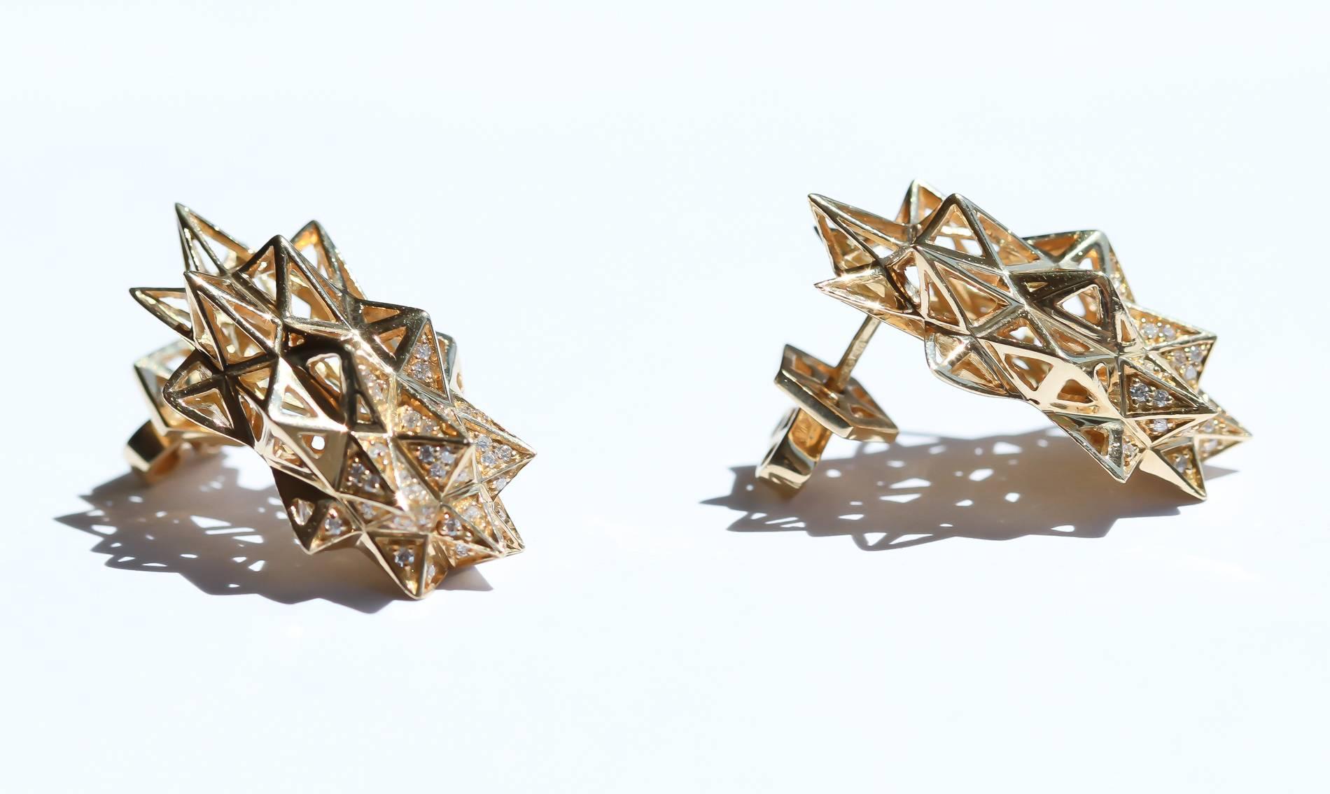 Stellated 18K Gold and Diamond Stud Earrings For Sale 1
