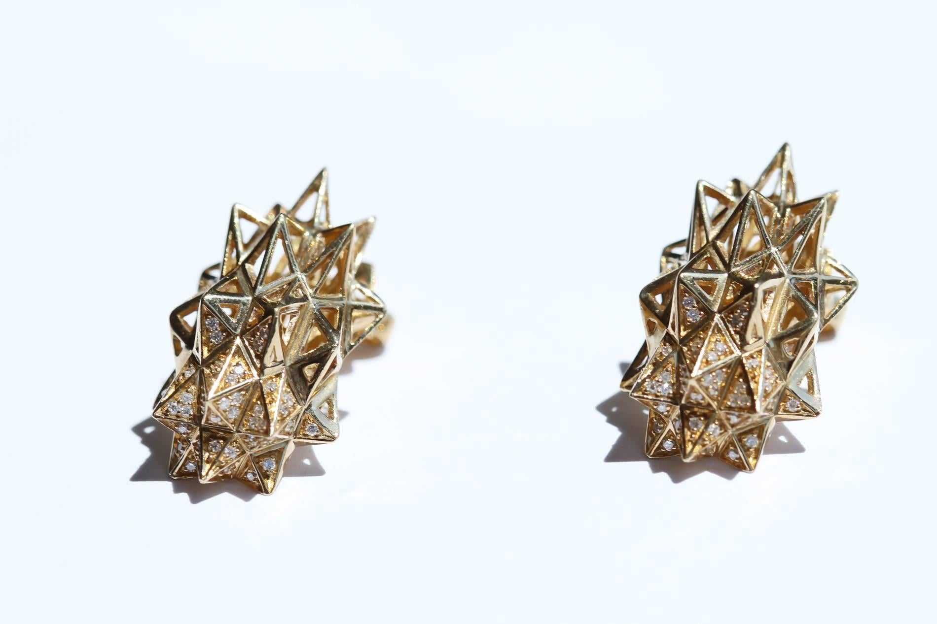 Stellated 18K Gold and Diamond Stud Earrings For Sale 3