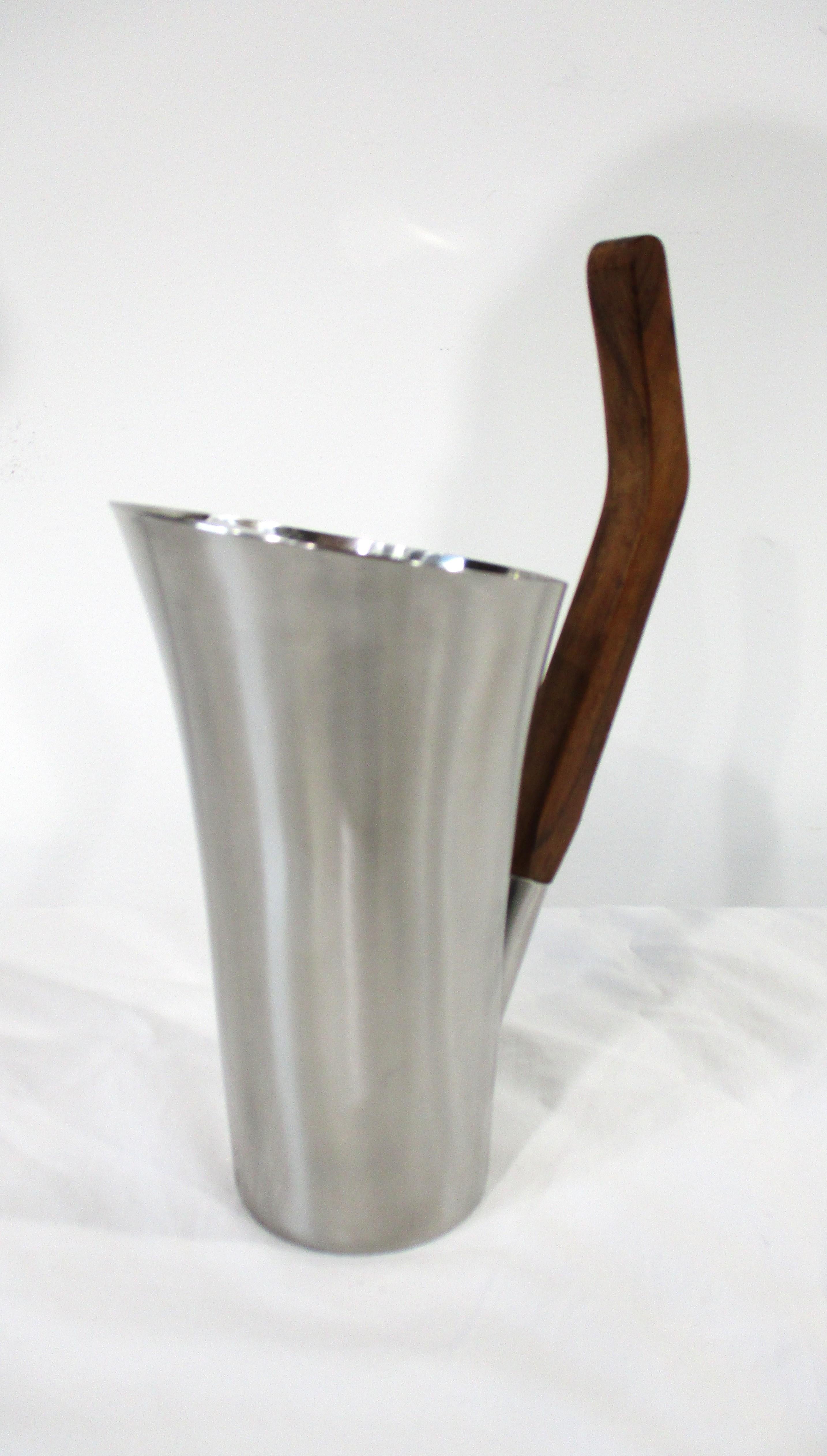 Mid-Century Modern Stelton Arne Jacobsen Martini pitcher in Stainless Rosewood Denmark For Sale