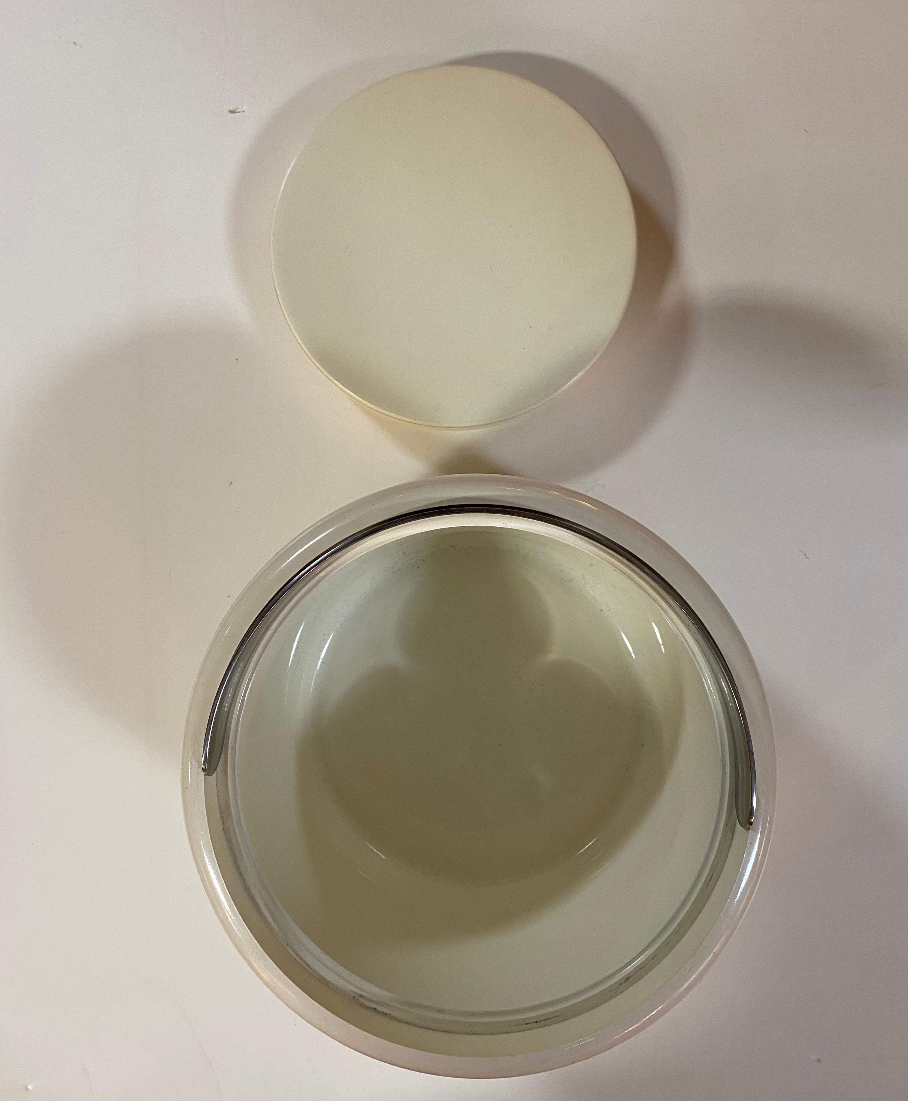 Mid-Century Modern Stelton Erik Magnusson Minimalist Off-White Ice Bucket For Sale