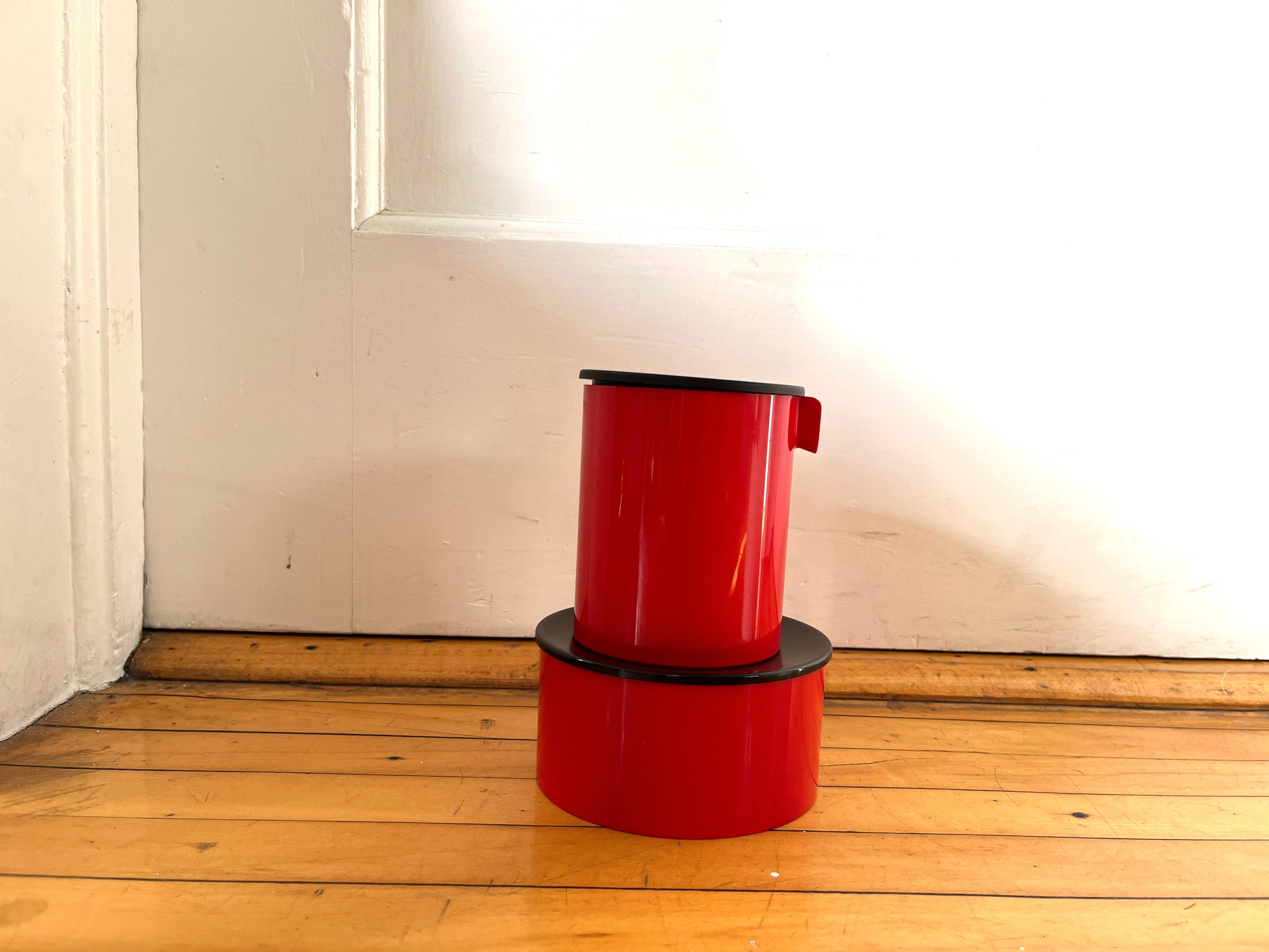 Stelton Service Set by Erik Magnussun, Denmark, 1970s, Red and White Mixed Set For Sale 3