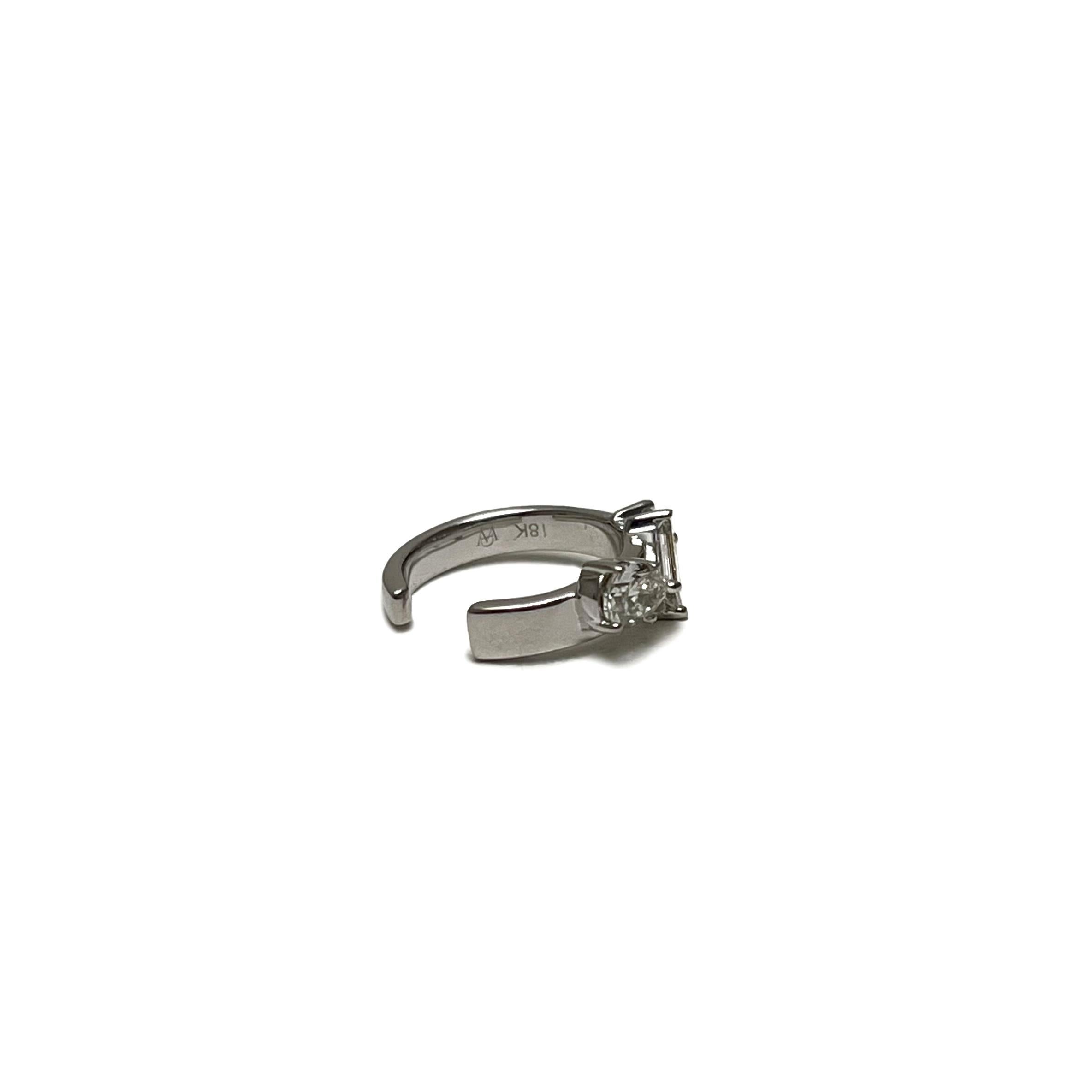 Intento: Sottolineare chi sei

Design: Un delicato spruzzo di diamanti taglio fantasia  mette in risalto la bellezza delle singolari pietre preziose a pera, baguette e brillanti.  Parte della collezione Trellis, immagina un tempo in cui tutti siamo