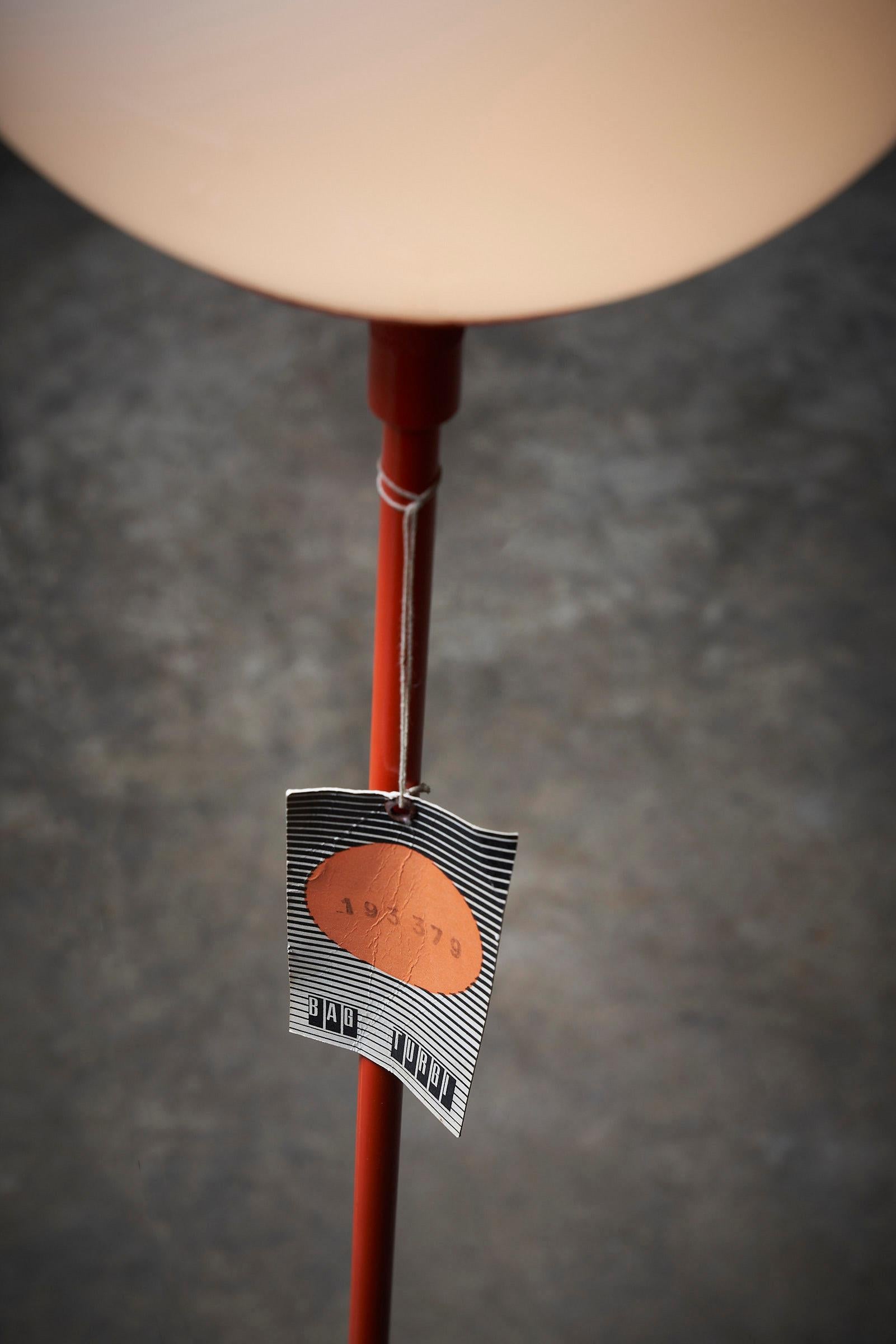 Lampadaire Stem avec sphère en verre BAG Turgi en vente 2