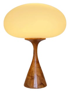 Lampada da tavolo Stemlite Organic Nordic Modern in legno di teak naturale tornito by Designline