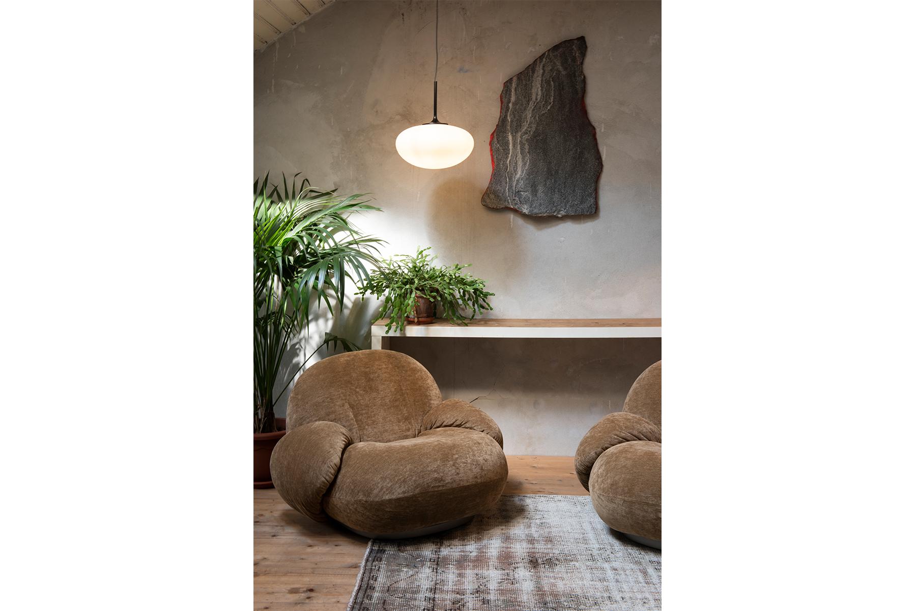 Stemlite Pendant Lamp, Frosted Glass, Pebble Grey For Sale 7