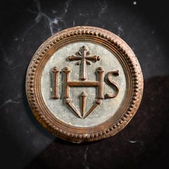 Coat of Arms in Round Lacquered Wood Frame in Low Relief Italy 18th century