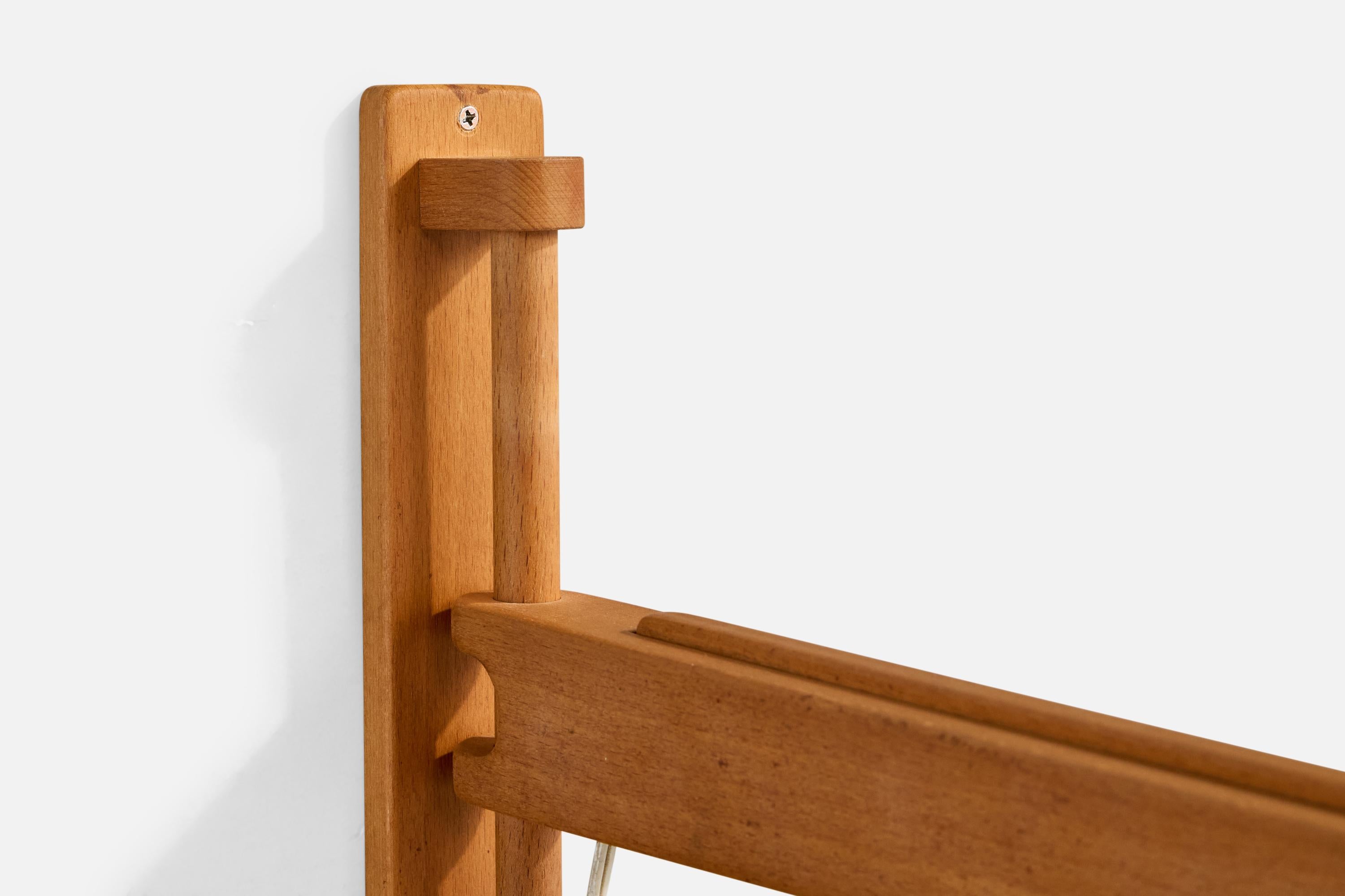 Late 20th Century Steneby, Adjustable Wall Light, Pine, Oak, Sweden, 1970s For Sale
