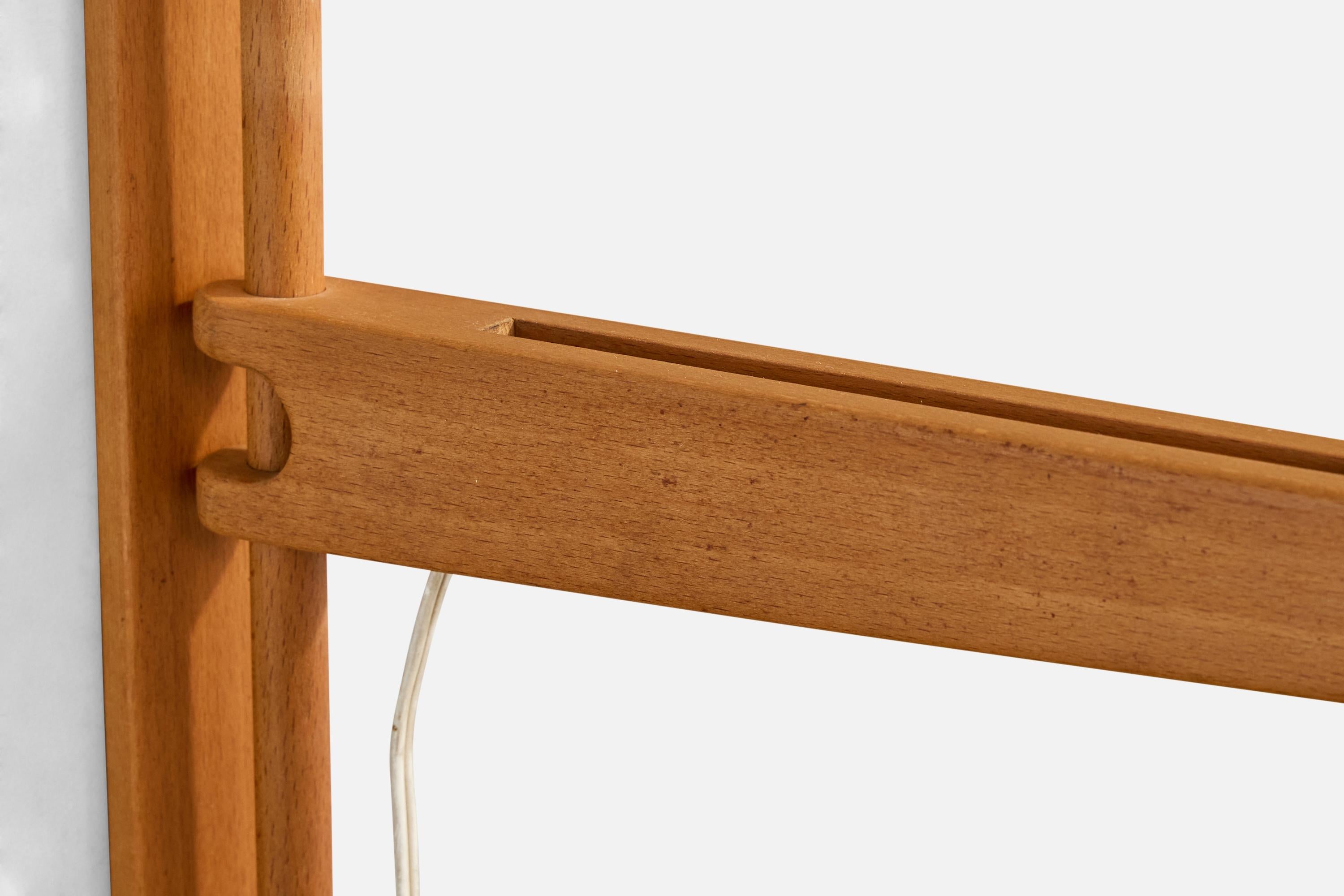 Steneby, Adjustable Wall Light, Pine, Oak, Sweden, 1970s For Sale 2