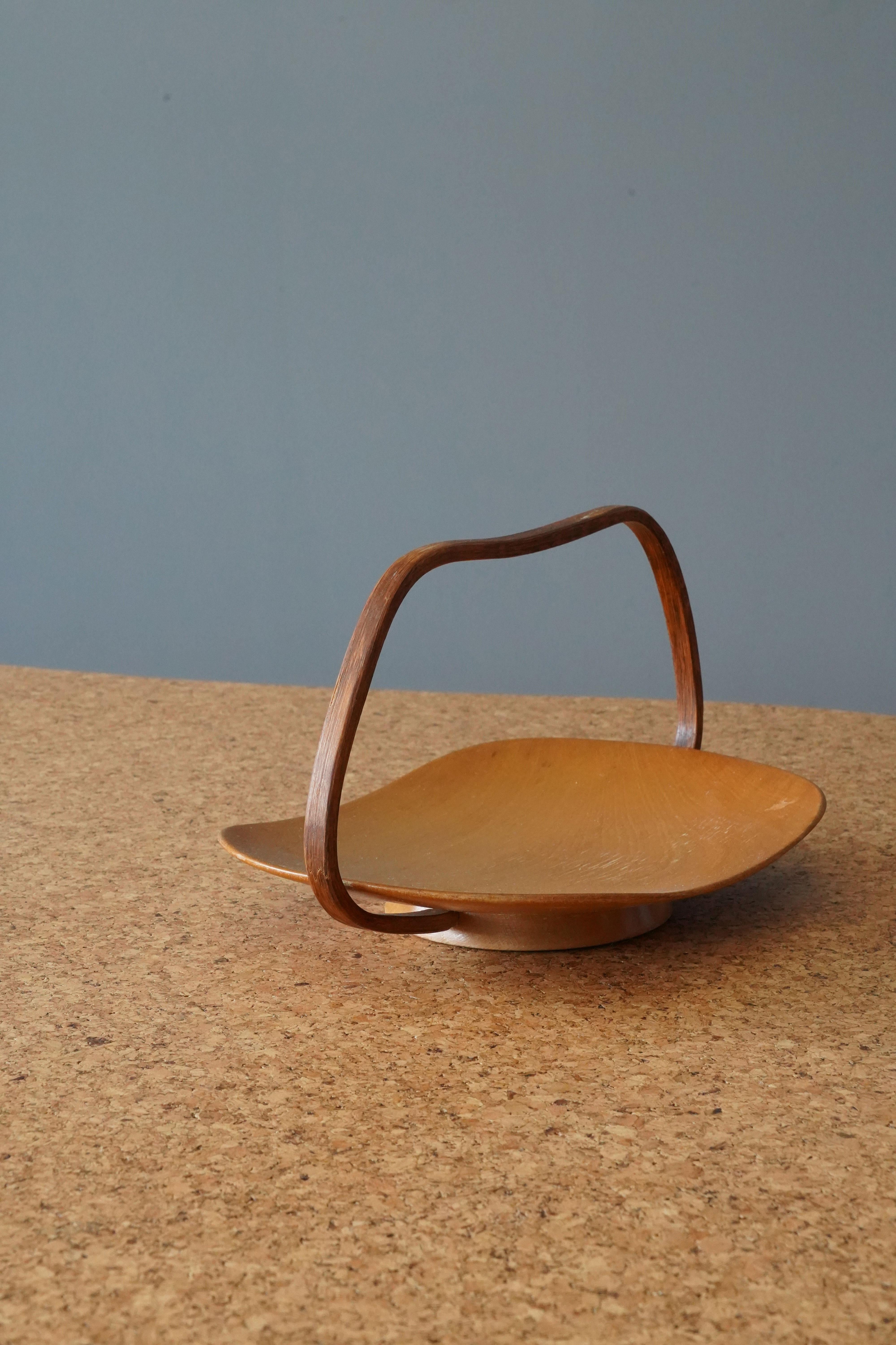 Mid-20th Century Steneby, Organic Serving Tray / Bowl, Oak, Teak, Sweden, 1950s