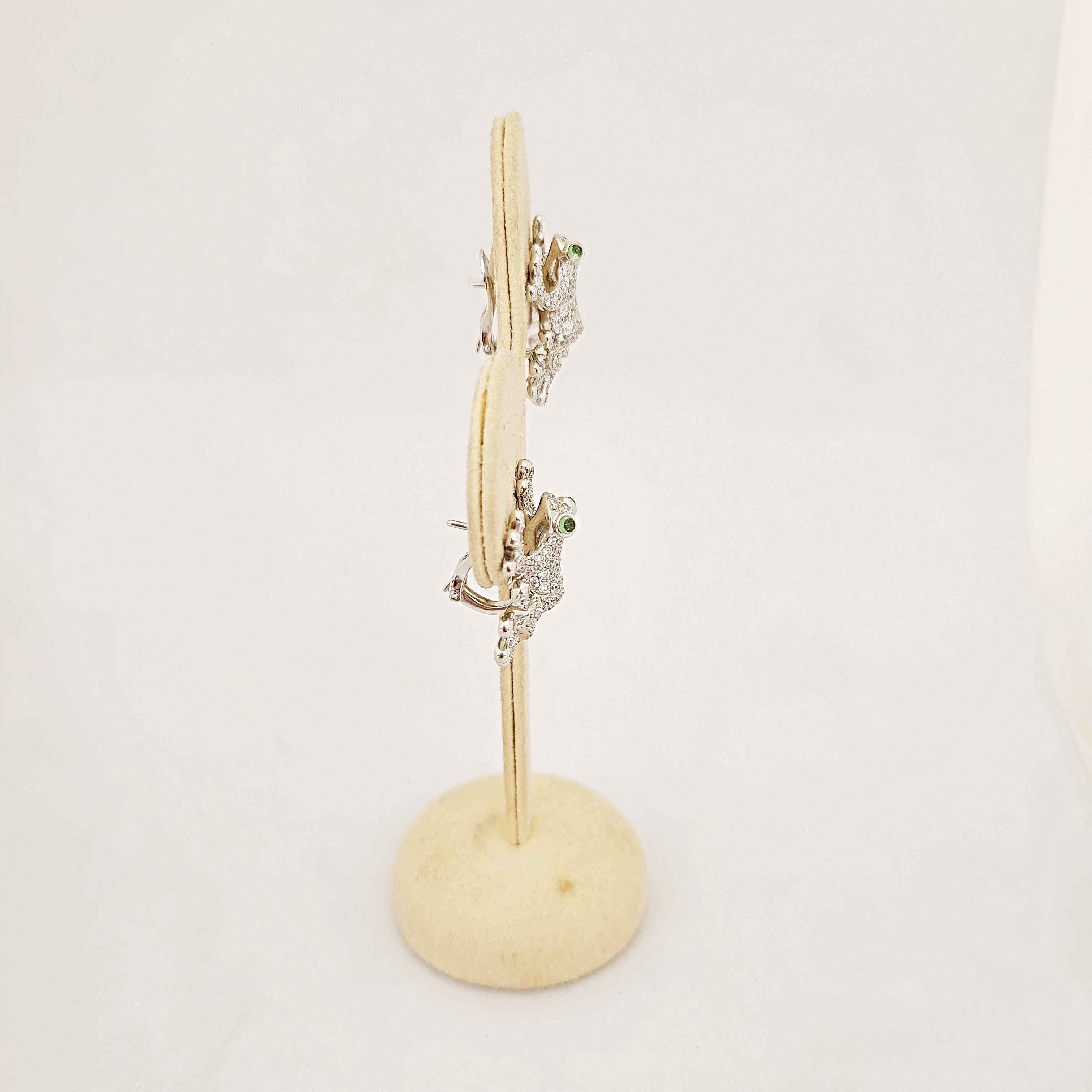 da uomo o donna Orecchini Stenzhorn for Cellini in oro bianco 18 carati e diamanti da 2,30 carati a forma di rana in vendita