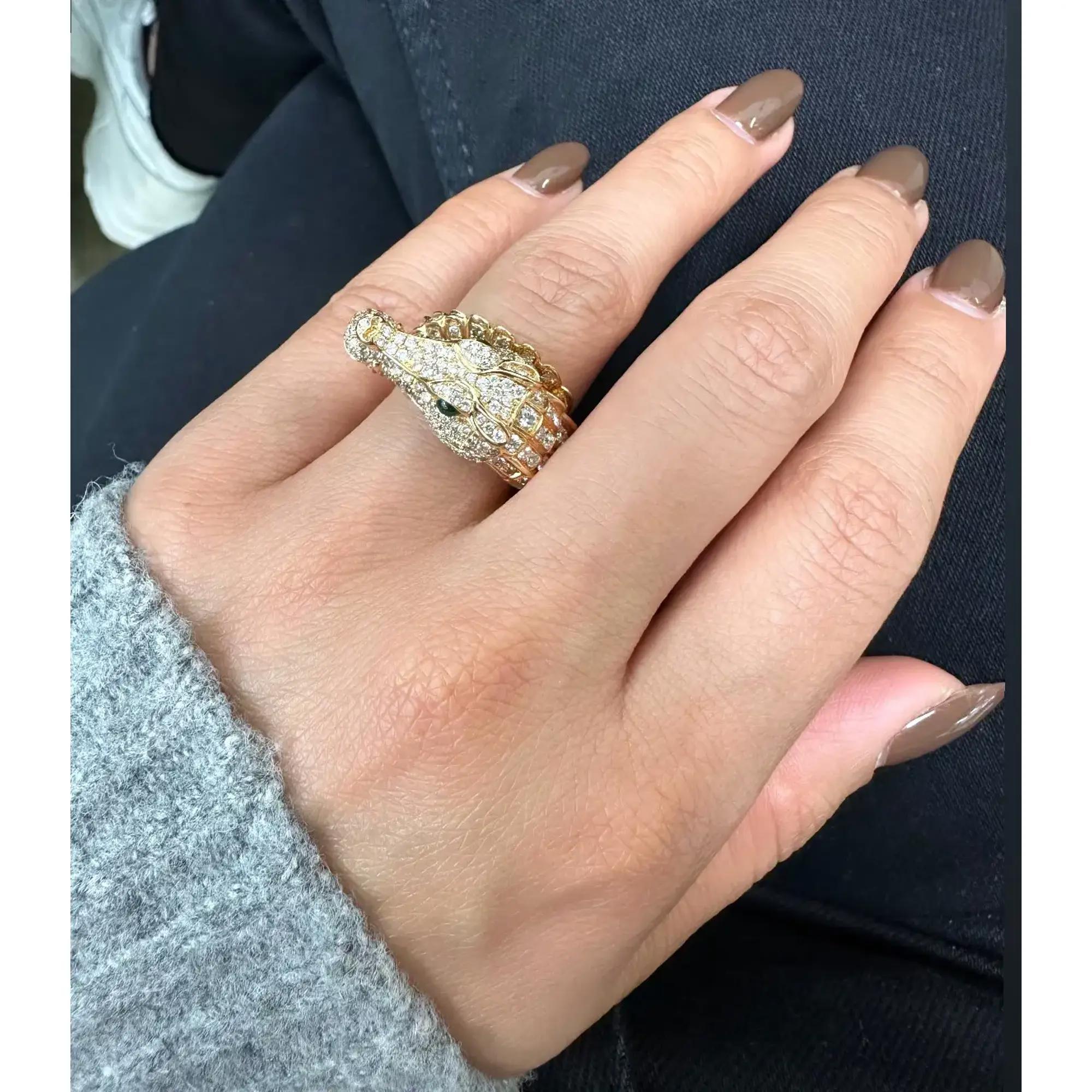 Stenzhorn Pave Diamant und Spinell Krokodil Cocktail-Ring 18K Roségold Größe 6 im Zustand „Hervorragend“ im Angebot in New York, NY