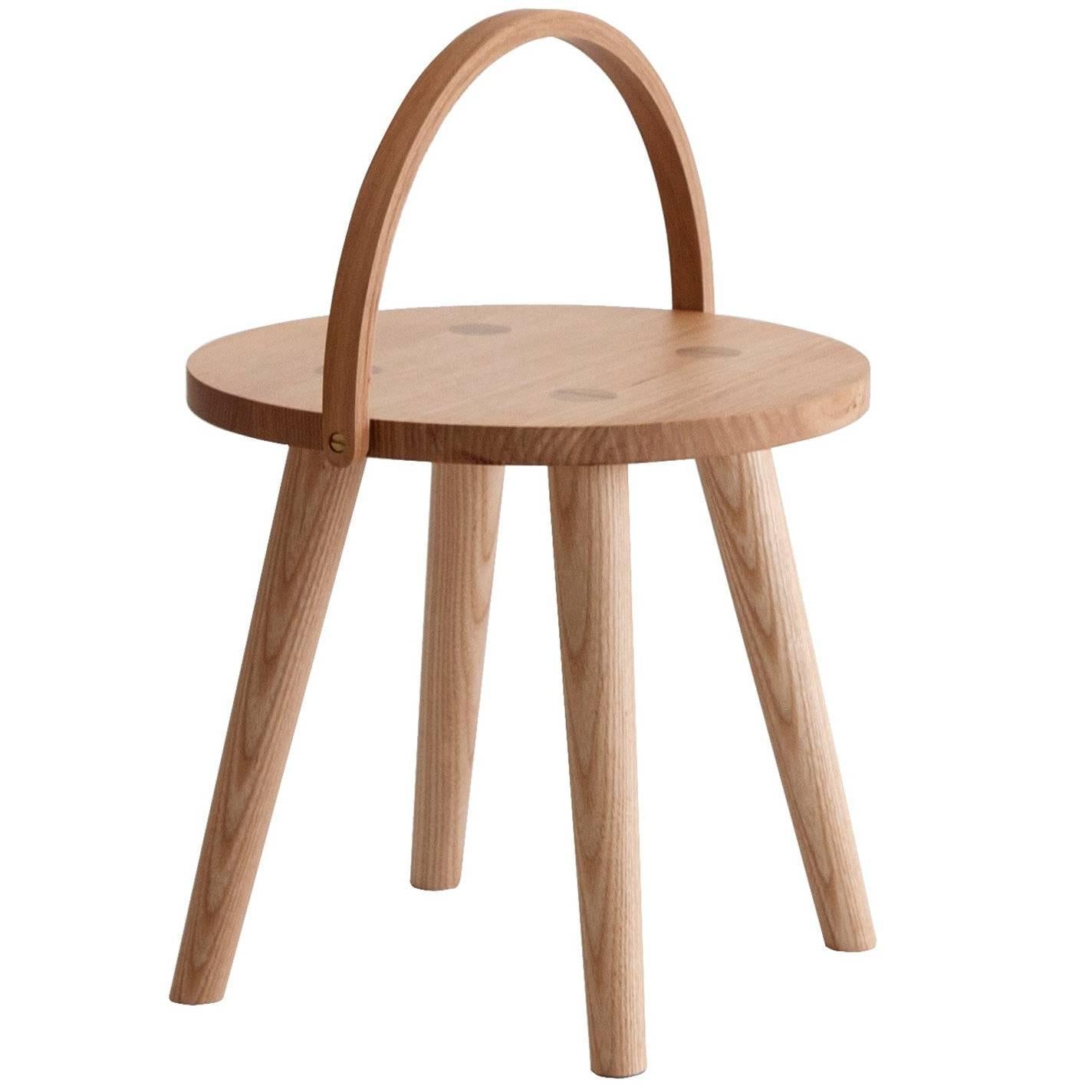 Taburete escalonable, asiento bajo o mesita auxiliar con asa de madera curvada, de roble macizo en venta