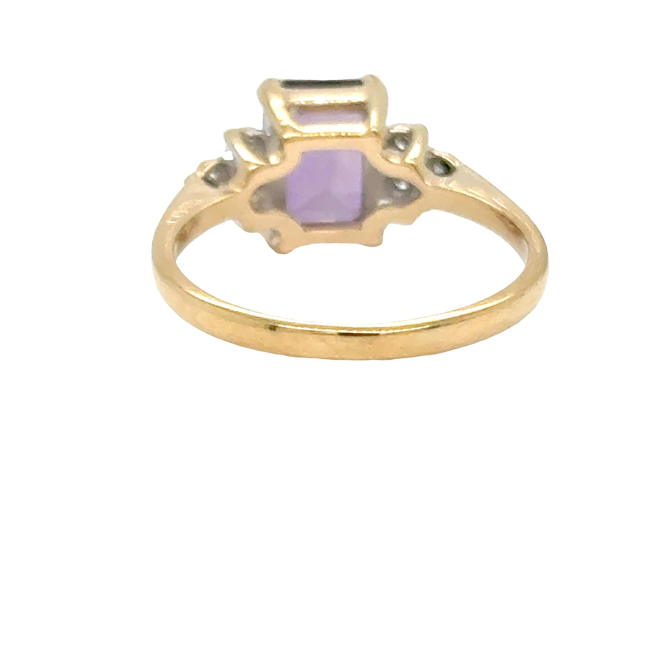 Anello con ametista e diamanti taglio Step-Cut - Oro giallo 14k In condizioni ottime in vendita a beverly hills, CA