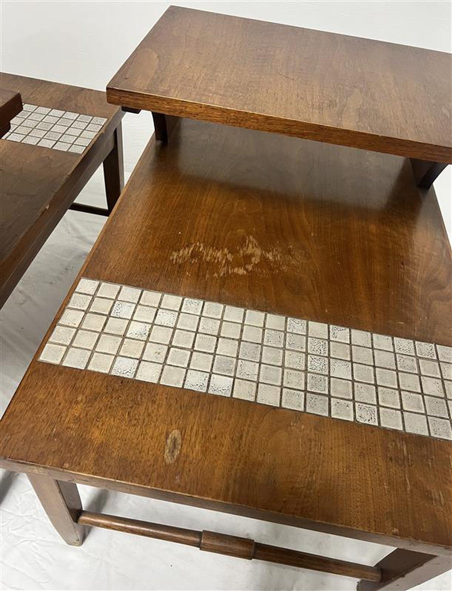 Step up Tables by Lane For Sale 2