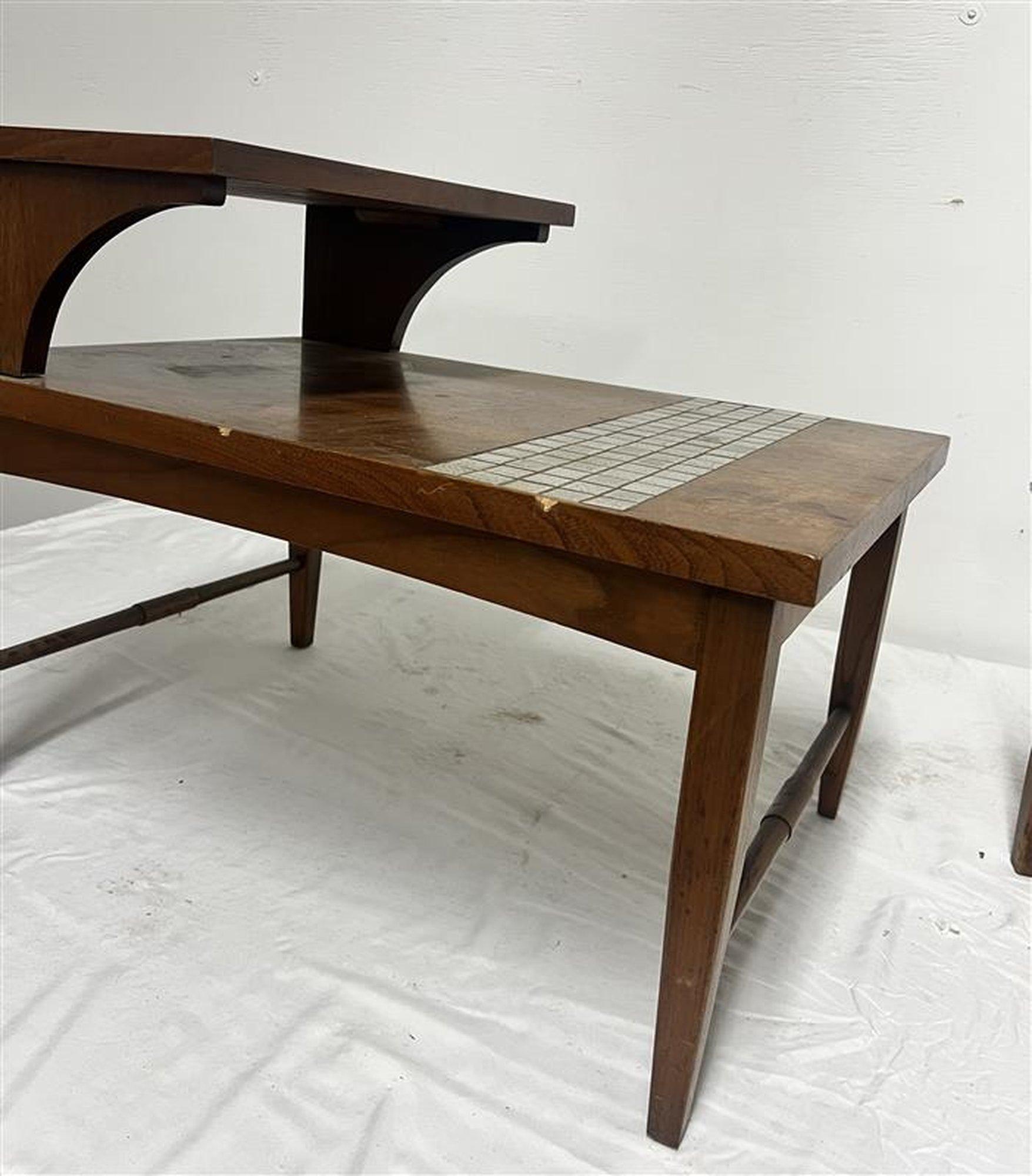 Step up Tables by Lane For Sale 3