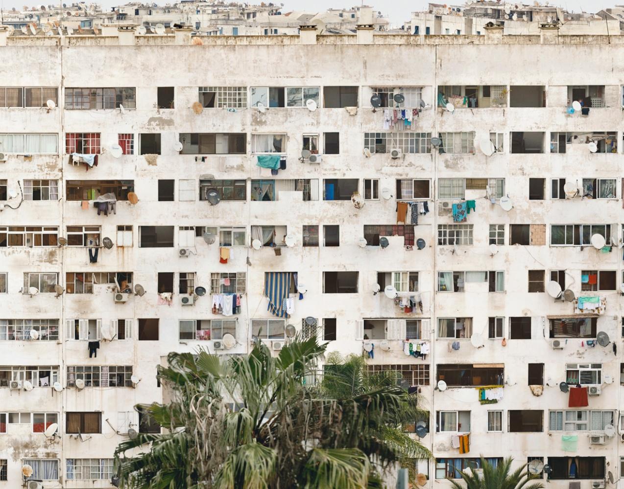 Stéphane COUTURIER (*1957, France)
Alger – Bab El Oued n°2, 2013
C-print with Diasec face in Artist's frame
140 x 300 cm (55 1/8 x 118 1/8 in.)
Edition of 5; Ed. no. 4/5
Framed

Born in 1957 in Neuilly sur Seine, Stéphane Couturier currently lives