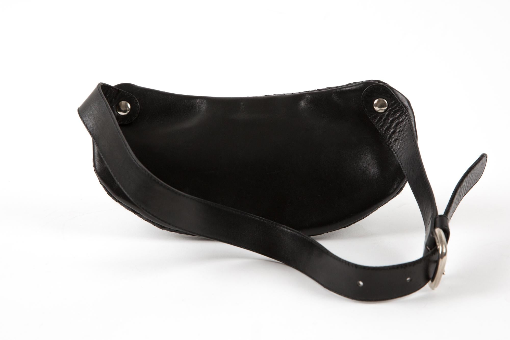Stephane Kelian Black Leather Woven Belt Bag  In Good Condition For Sale In Paris, FR