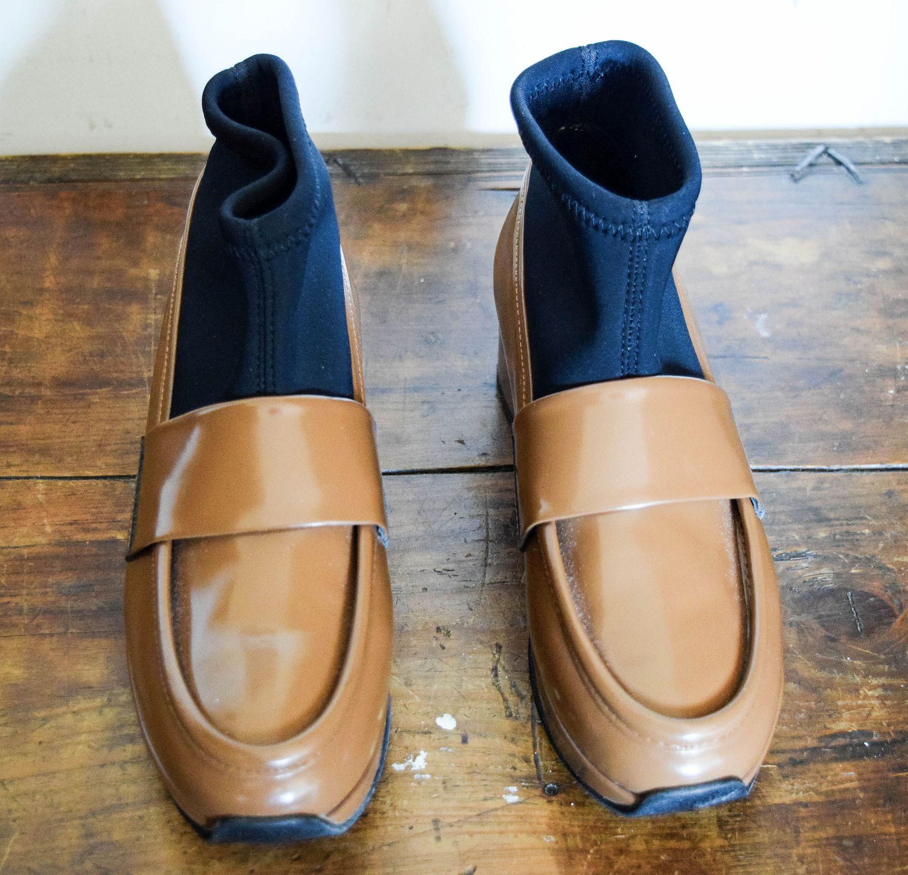 Stephane Kellian Ladies attractiv shoes with rubber stretch band fitted ankles In Good Condition For Sale In London, GB