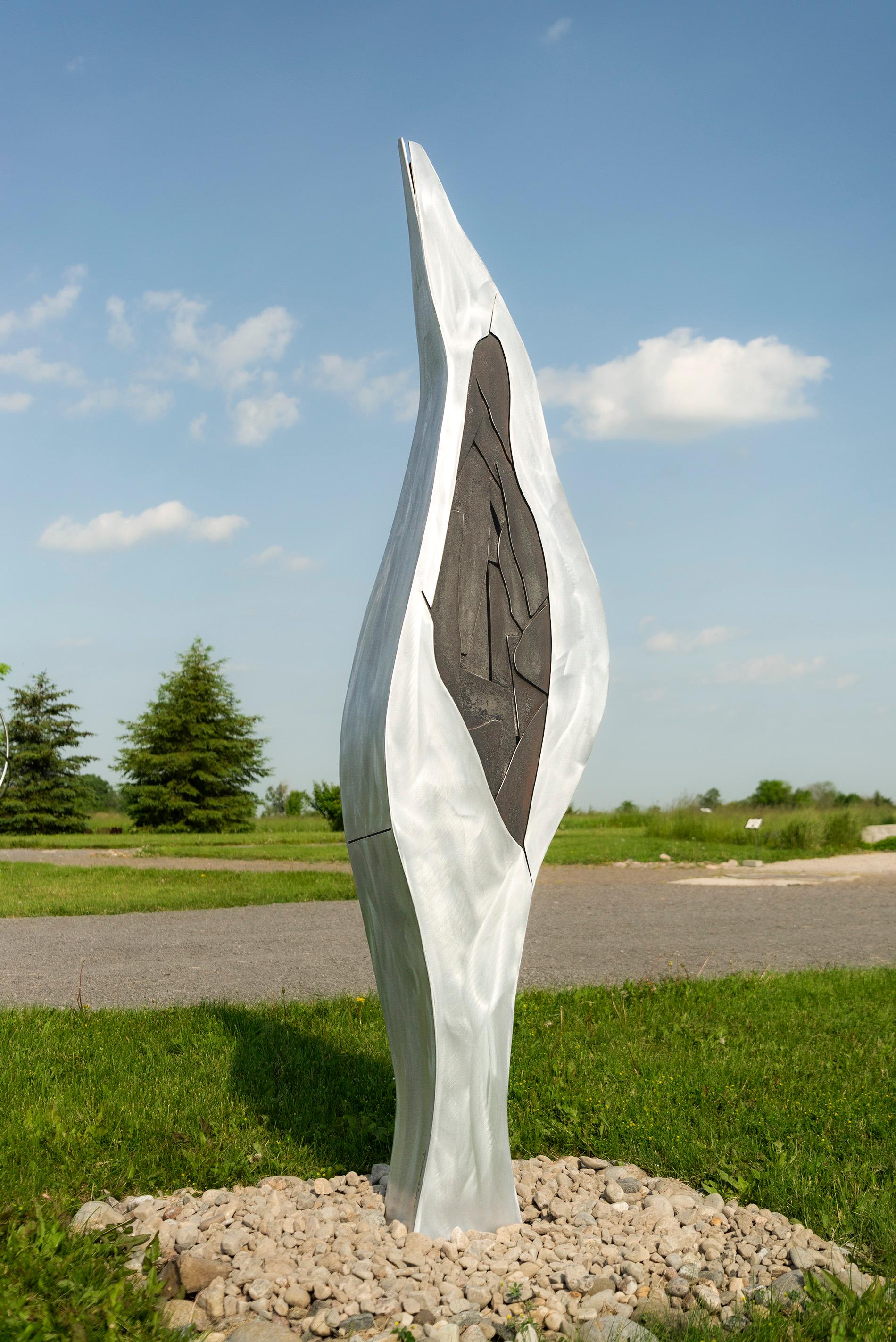 Abstract Sculpture de Stephane Langlois - Slender - escultura de aluminio para exteriores, alta, moderna, abstracta y contemporánea