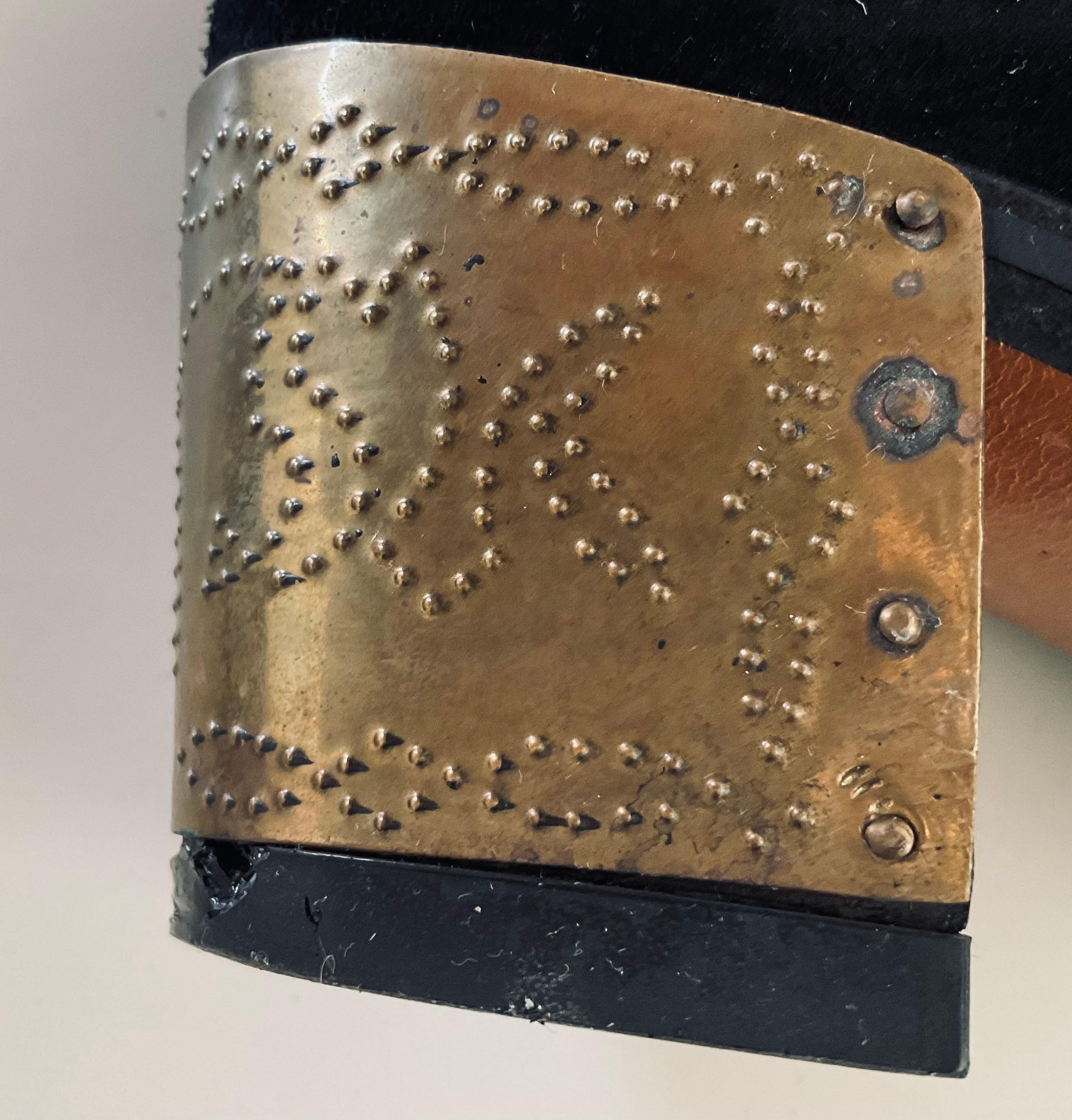 Stephanie Keller Botas de ante negro con borla Tacón icónico años 80 en venta 5