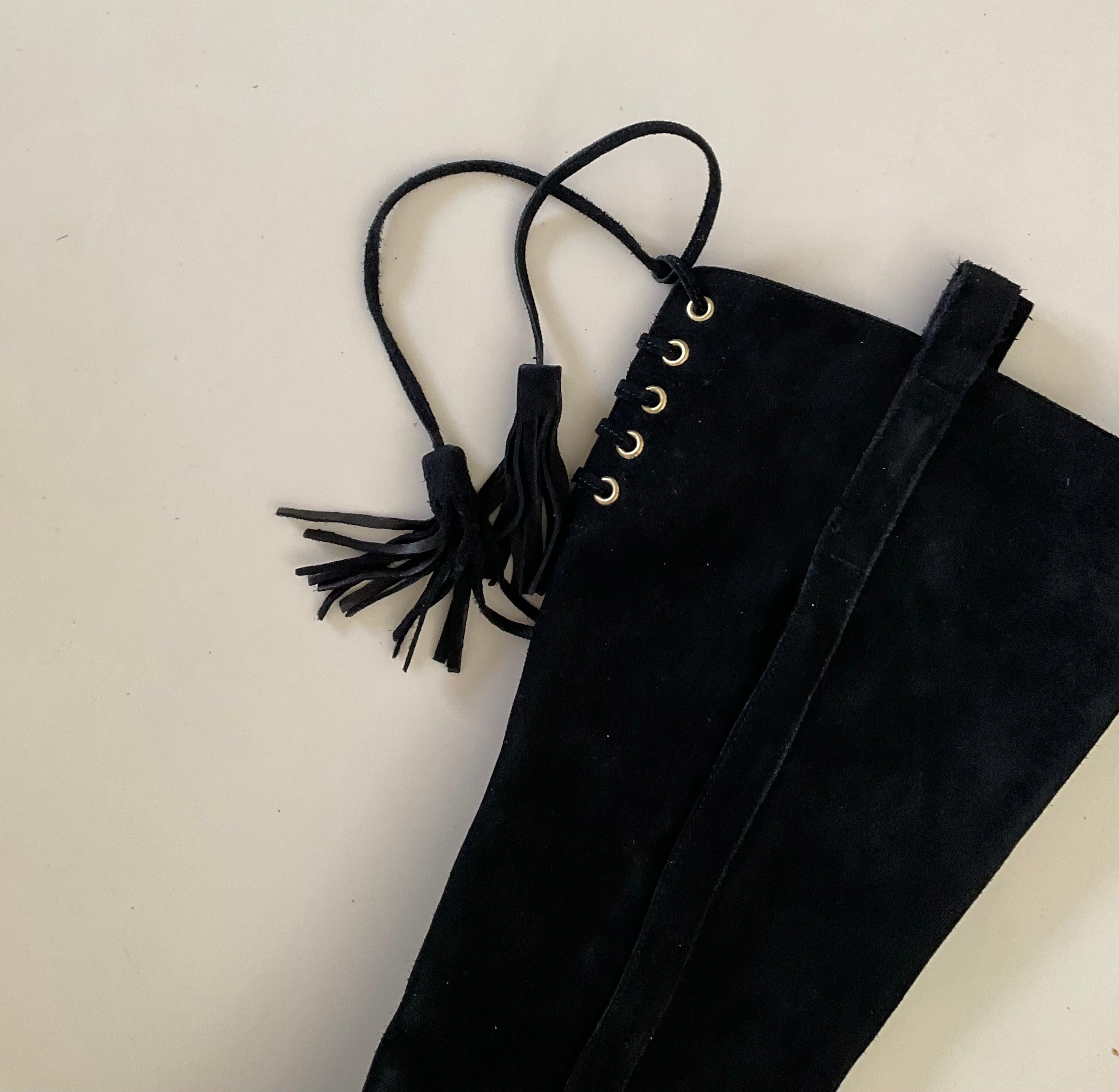 De las mujeres Stephanie Keller Botas de ante negro con borla Tacón icónico años 80 en venta