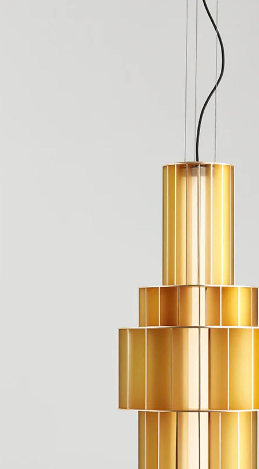 Stephen Burks Babel T GR Lámpara Suspendida Dorada Para Parachilna Moderno de mediados de siglo en venta