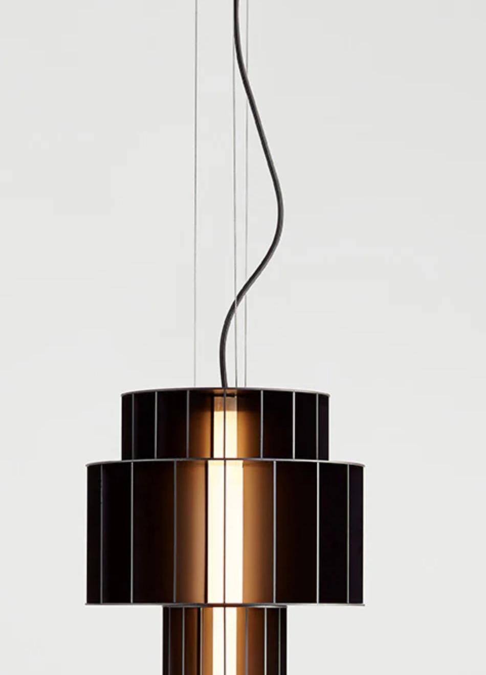 Mid-Century moderno Stephen Burks Babel T PE Black Suspended Lamp For Parachilna in vendita