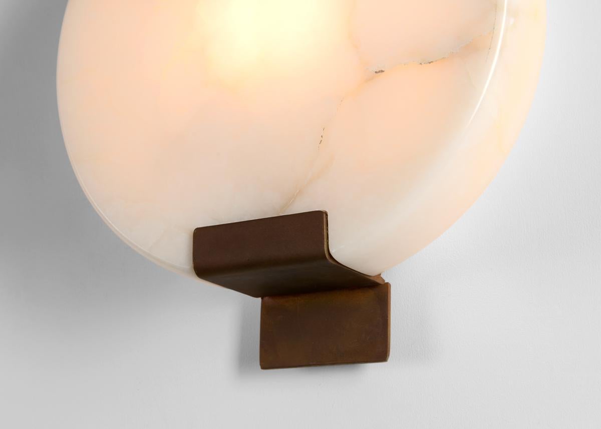 Stephen Downes, Sconce in alabastro lucidato 