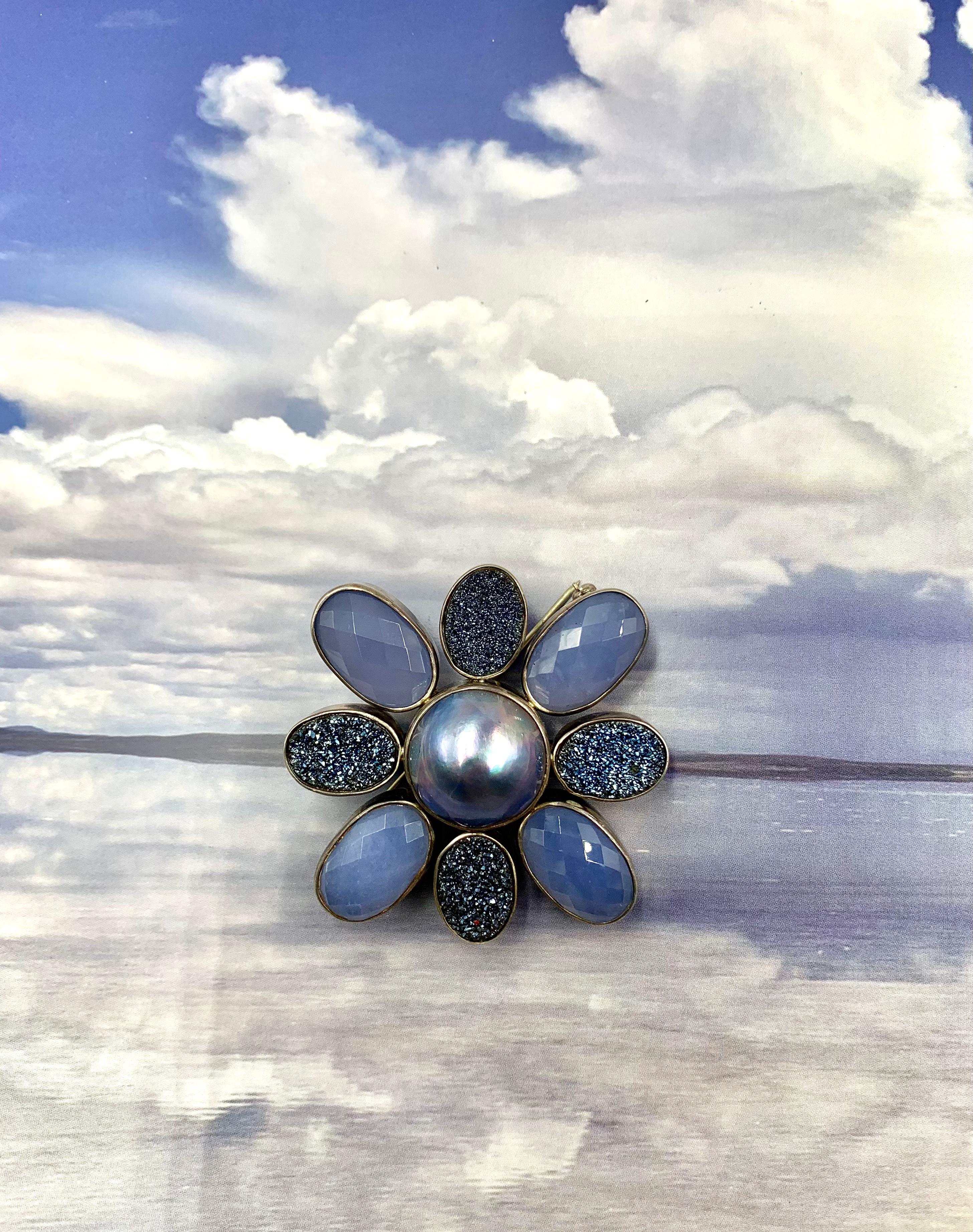 Women's or Men's Stephen Dweck One-of-a-Kind OAK Blue Calcedony Mabe Pearl Druzy Silver Brooch