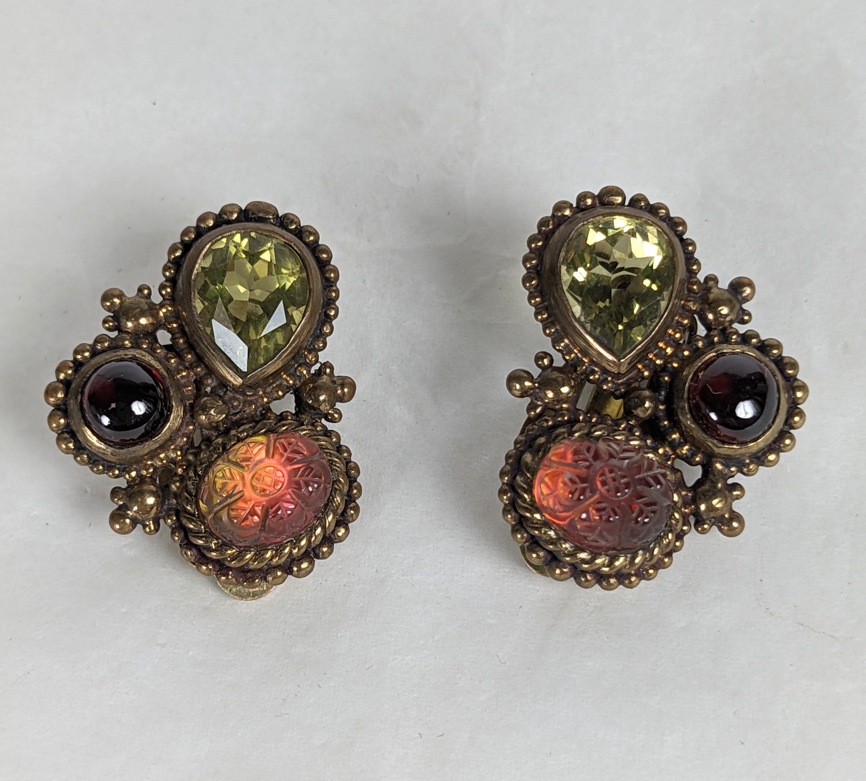 Artigiano Stephen Dweck - Fermaglio per orecchie in argento dorato e semiprezioso in vendita