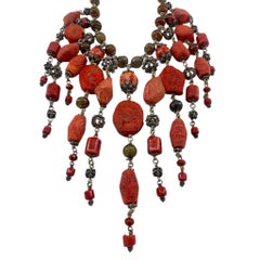 Stephen Dweck Collier à bavette frangée en corail, agate et argent