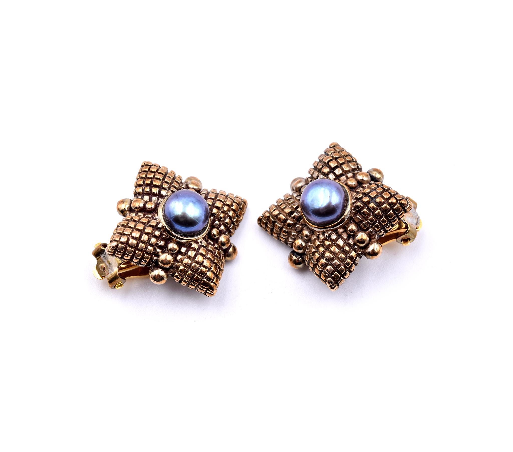 Women's or Men's Stephen Dweck Sterling Silver Button Pearl Earrings