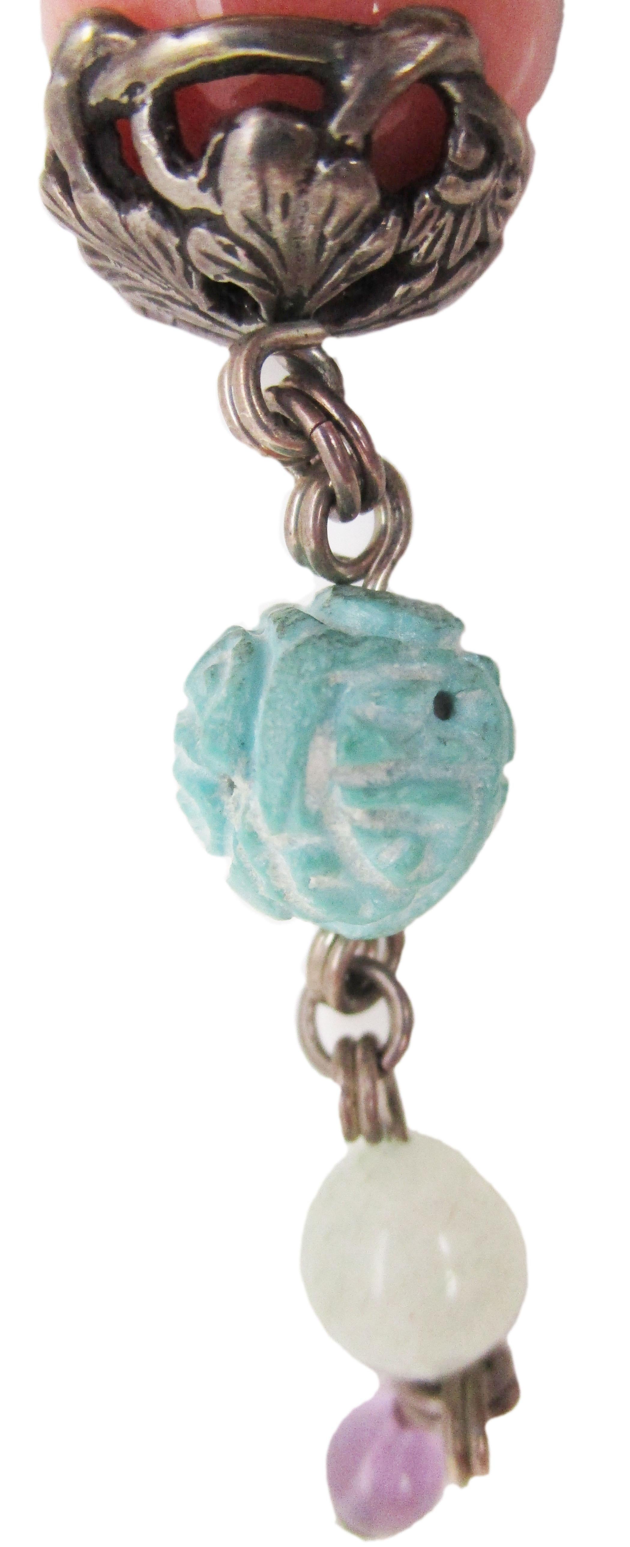Stephen Dweck Pendants d'oreilles en argent sterling avec turquoise, jade sculpté et améthyste en vente 2