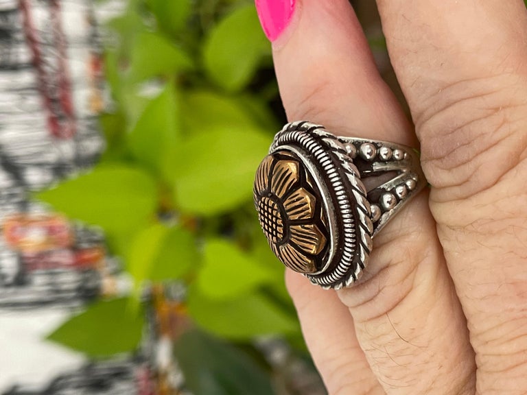 Stephen DWECK Sterling Silver Floral carved ring - New, Never Worn