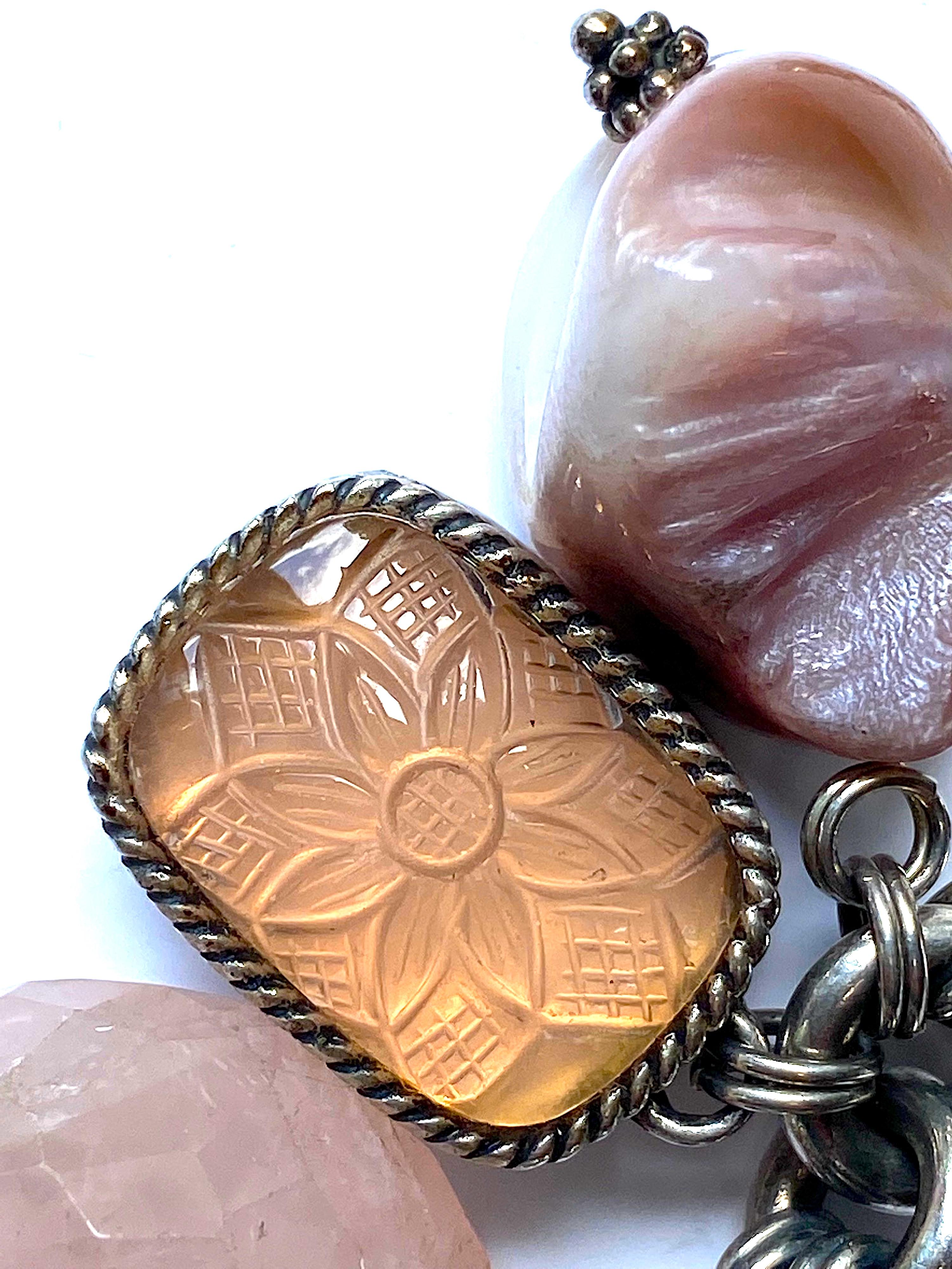 Stephen Dweck Bracelet à breloques en argent sterling, quartz rose et perles en vente 2